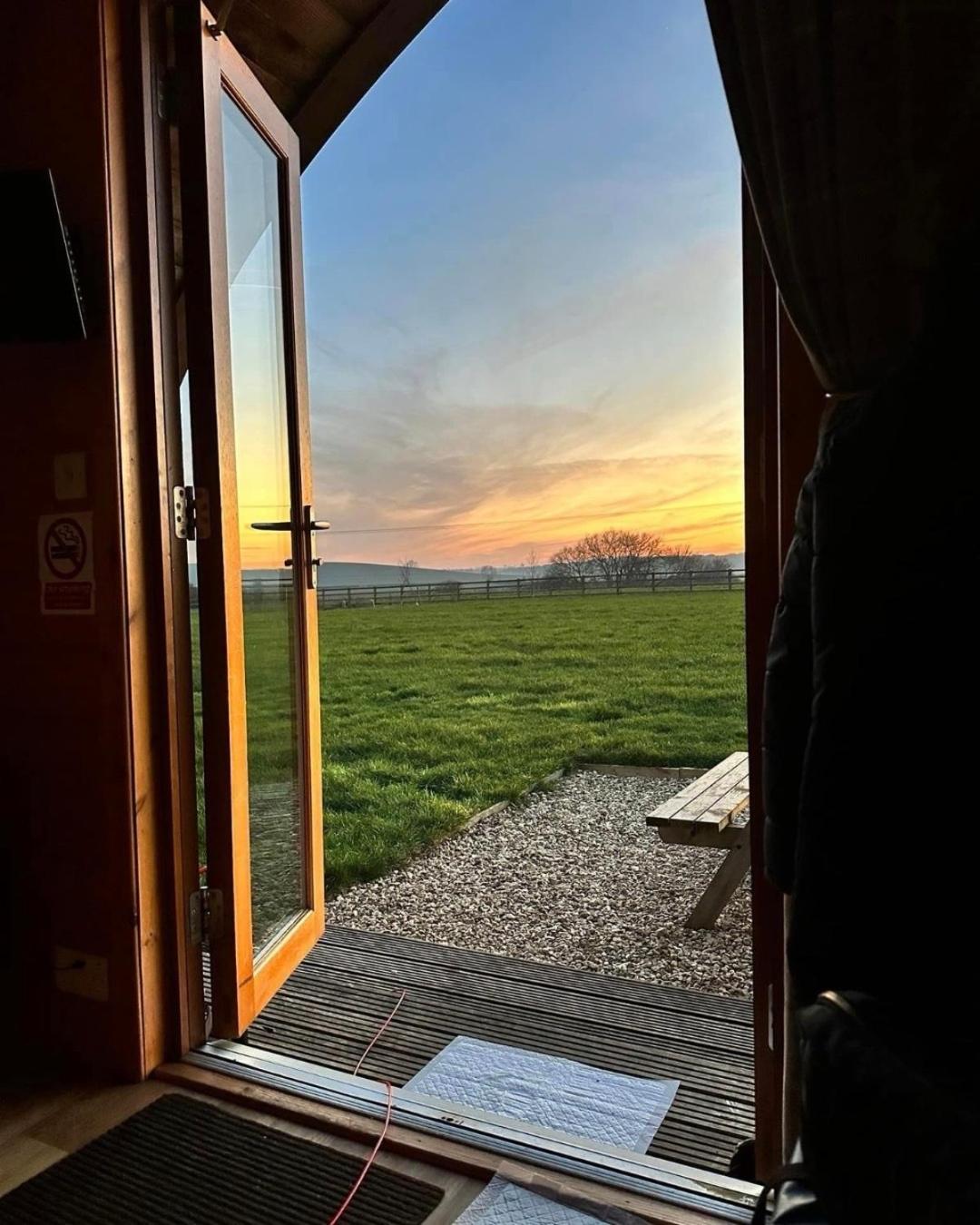 Standard Cabin - Without Hot Tub photo 3