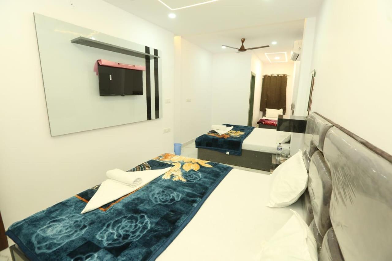Deluxe Family Suite