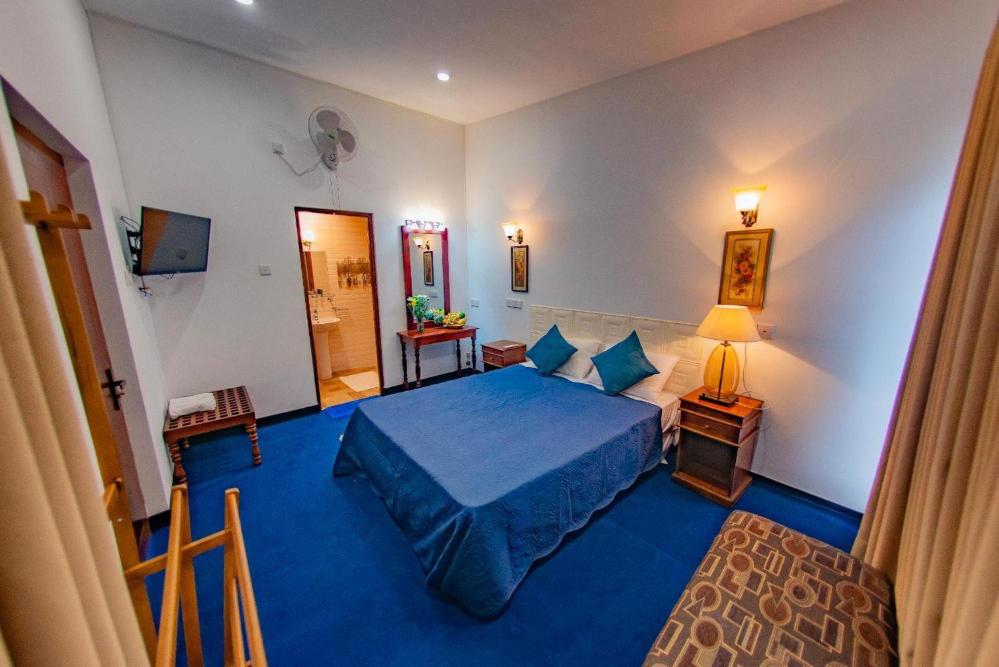 Double Room with Pool View photo 3