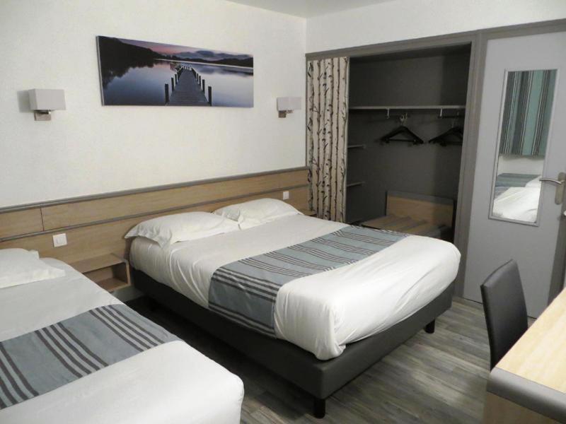 Standard Triple Room - Photo 2