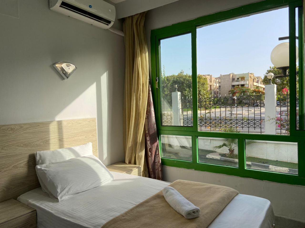Single Room With Private Bathroom photo 2