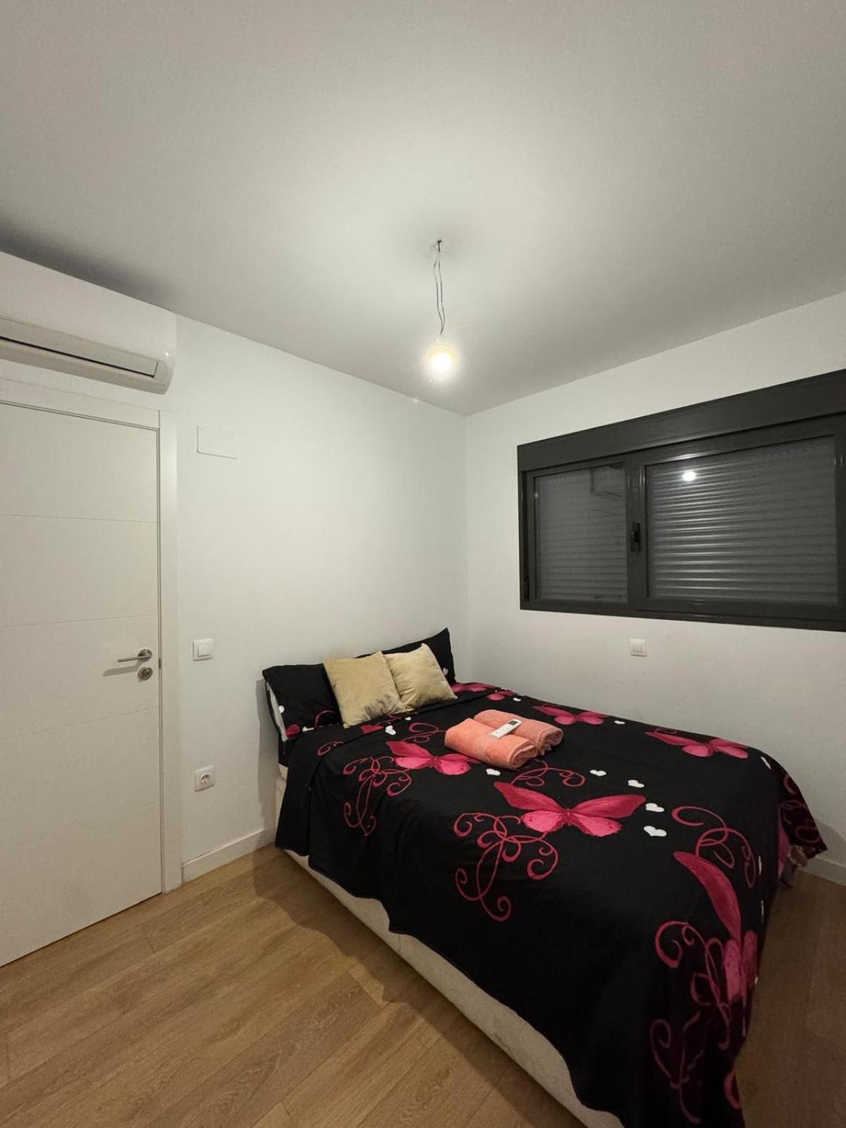 Habitación Doble Estándar con Baño Compartido