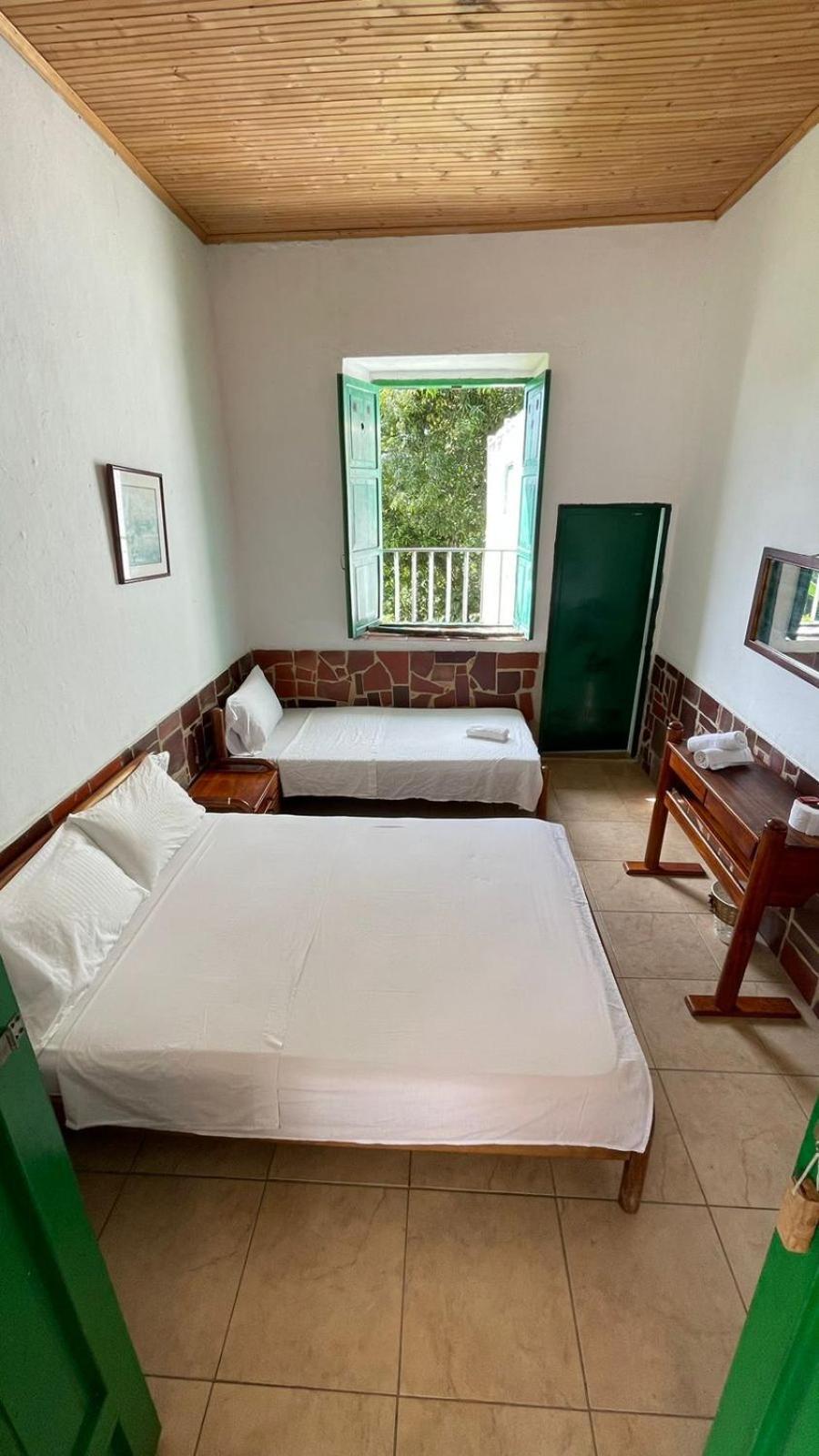 Deluxe Double Or Twin Room With Mountain View photo 2