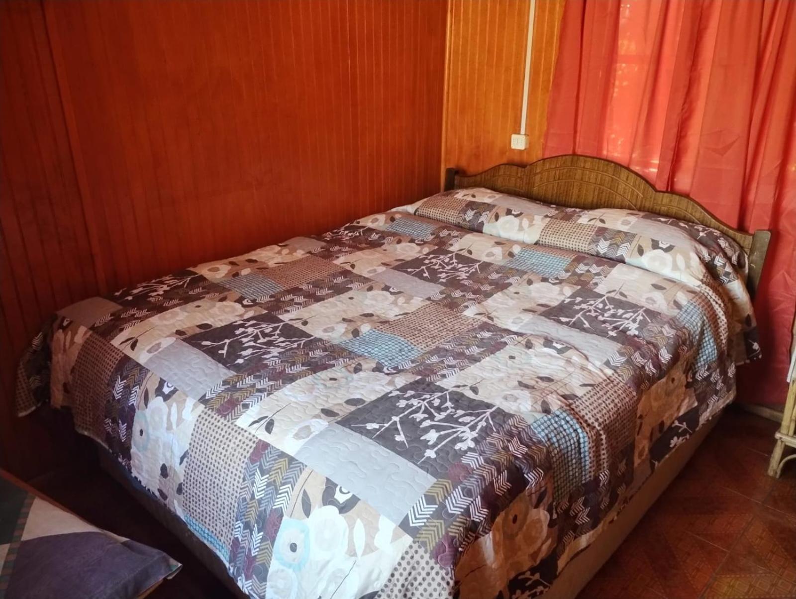 Two-Bedroom House photo 3