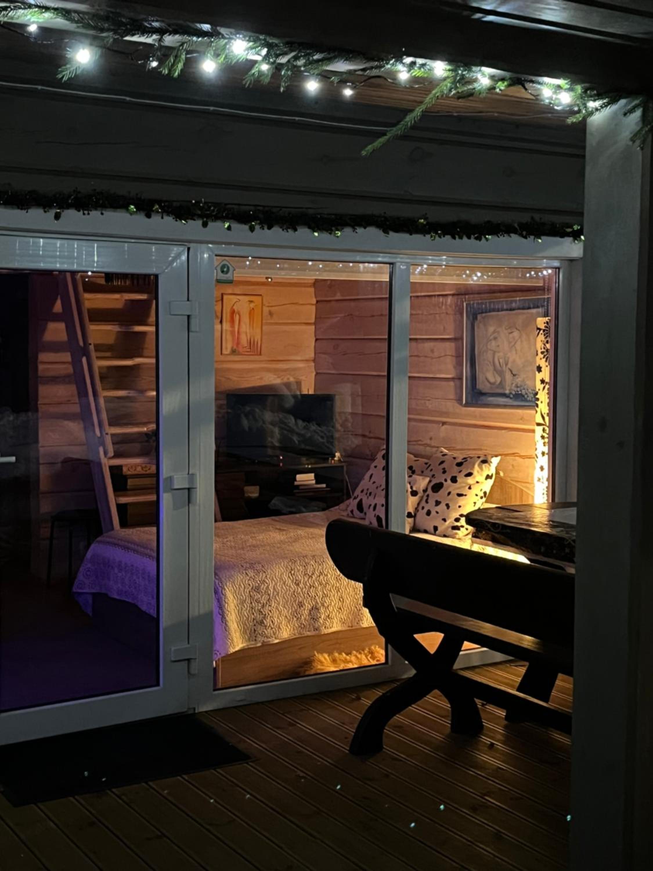 One-Bedroom Villa with Lake View photo 3