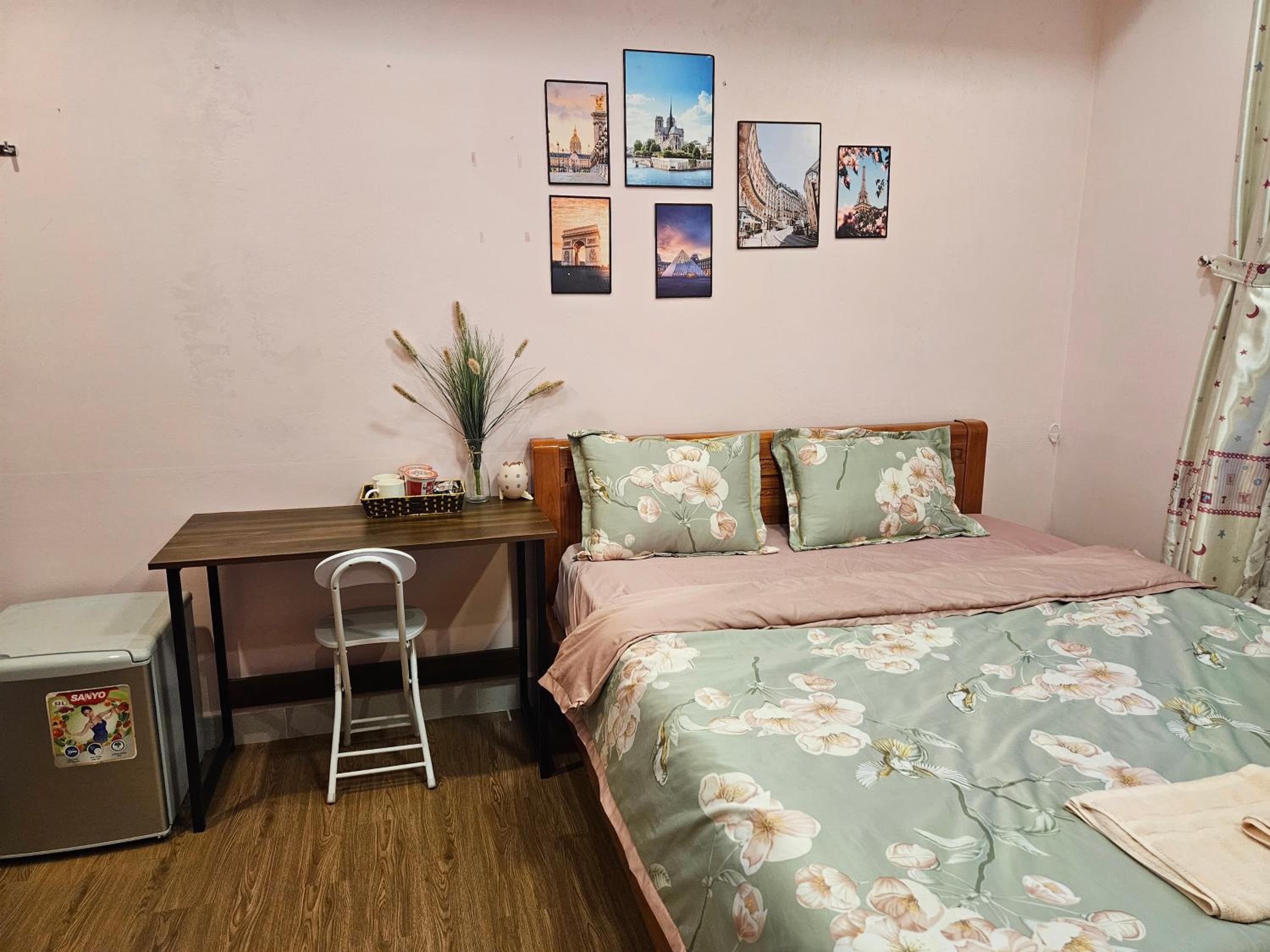 Double Room With Private Bathroom