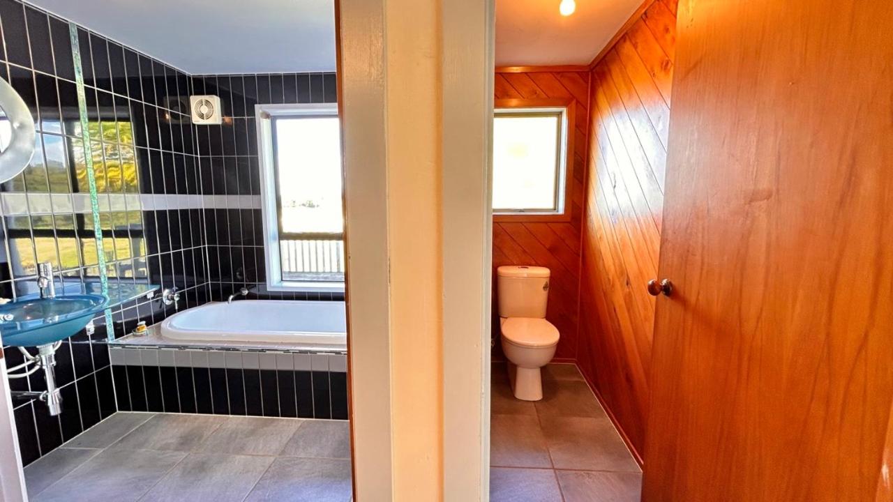 Villa photo 3