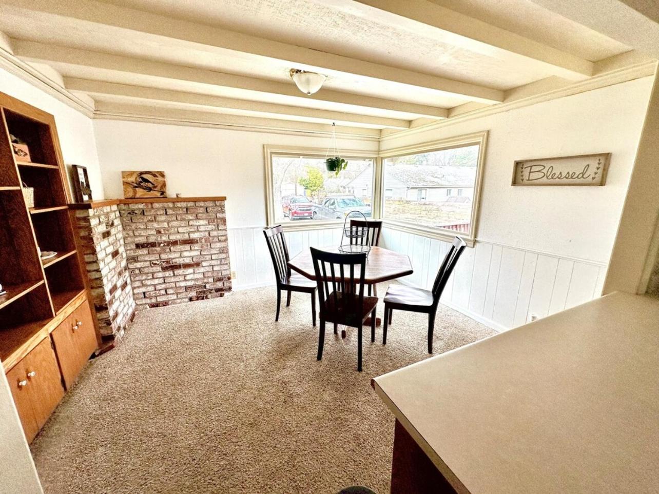 Four-Bedroom House photo 2