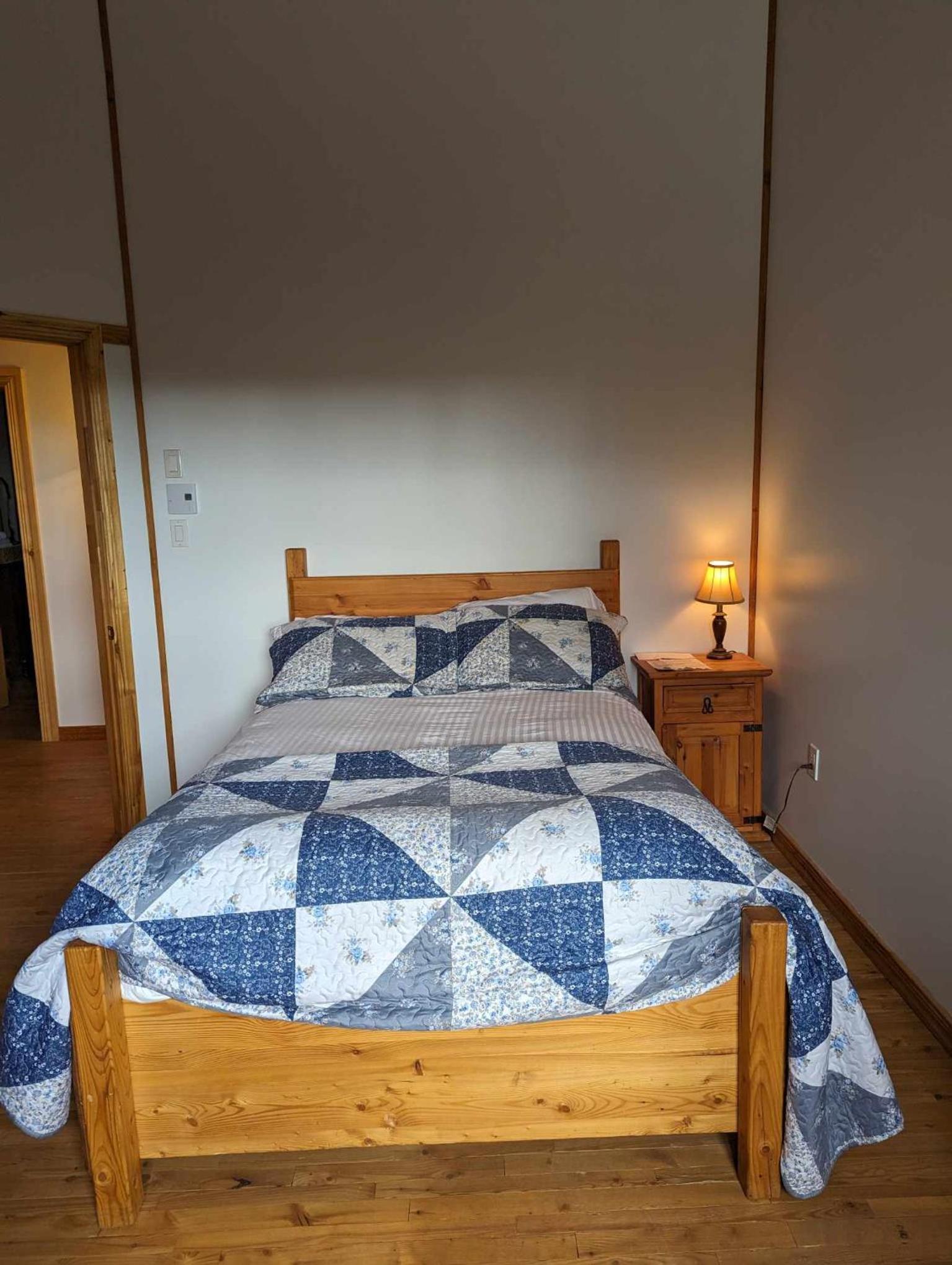 Double Room with Private Bathroom photo 2