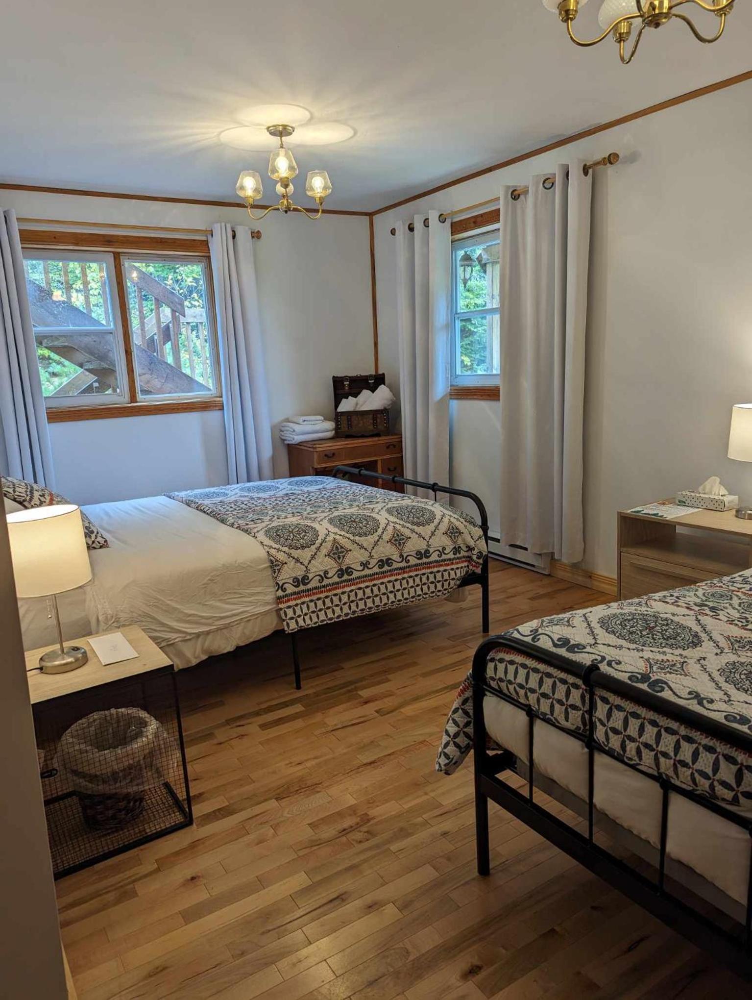 Quadruple Room with Shared Bathroom photo 1