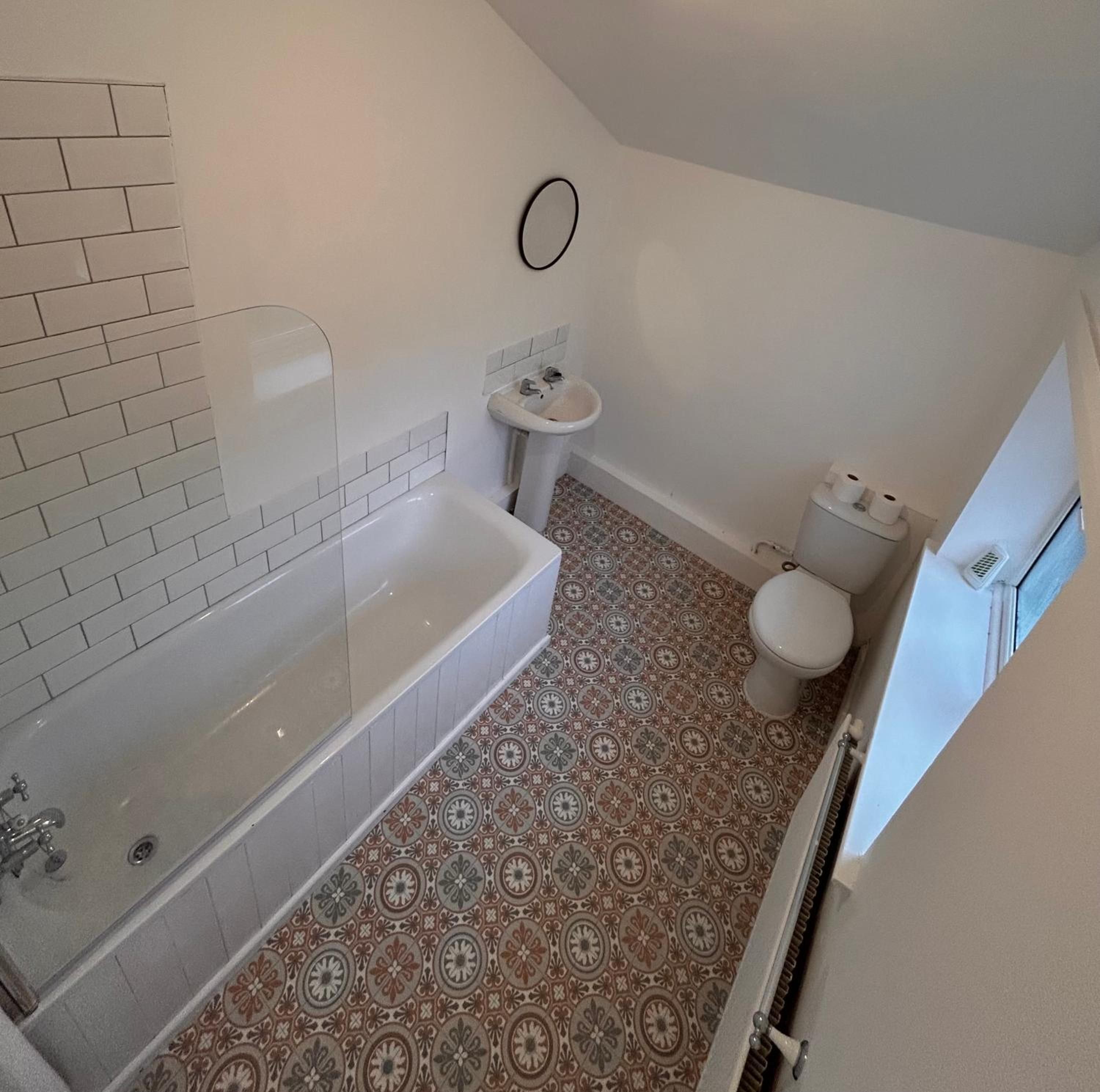 Three-Bedroom House photo 2