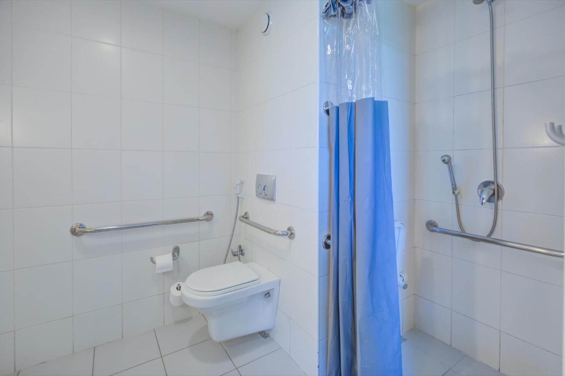 Standard Double Room - Disability Access photo 2