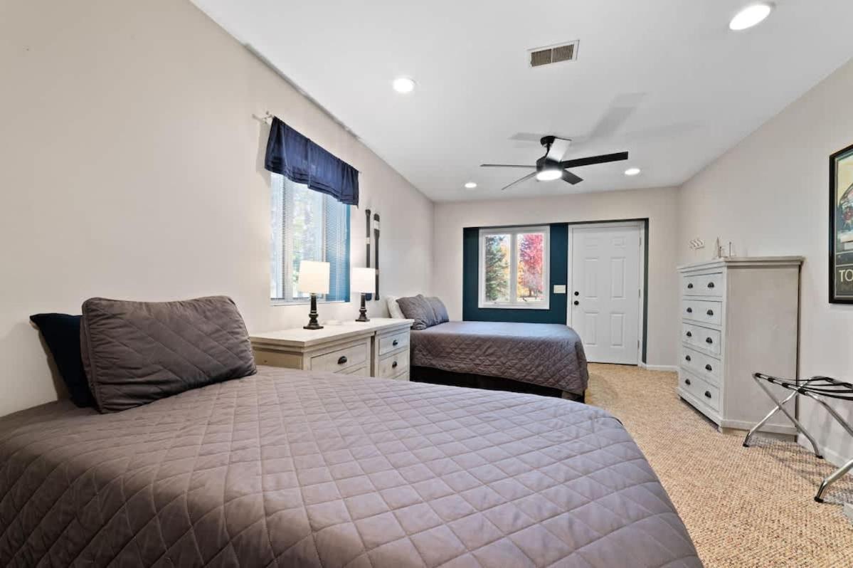Three-Bedroom Villa photo 3