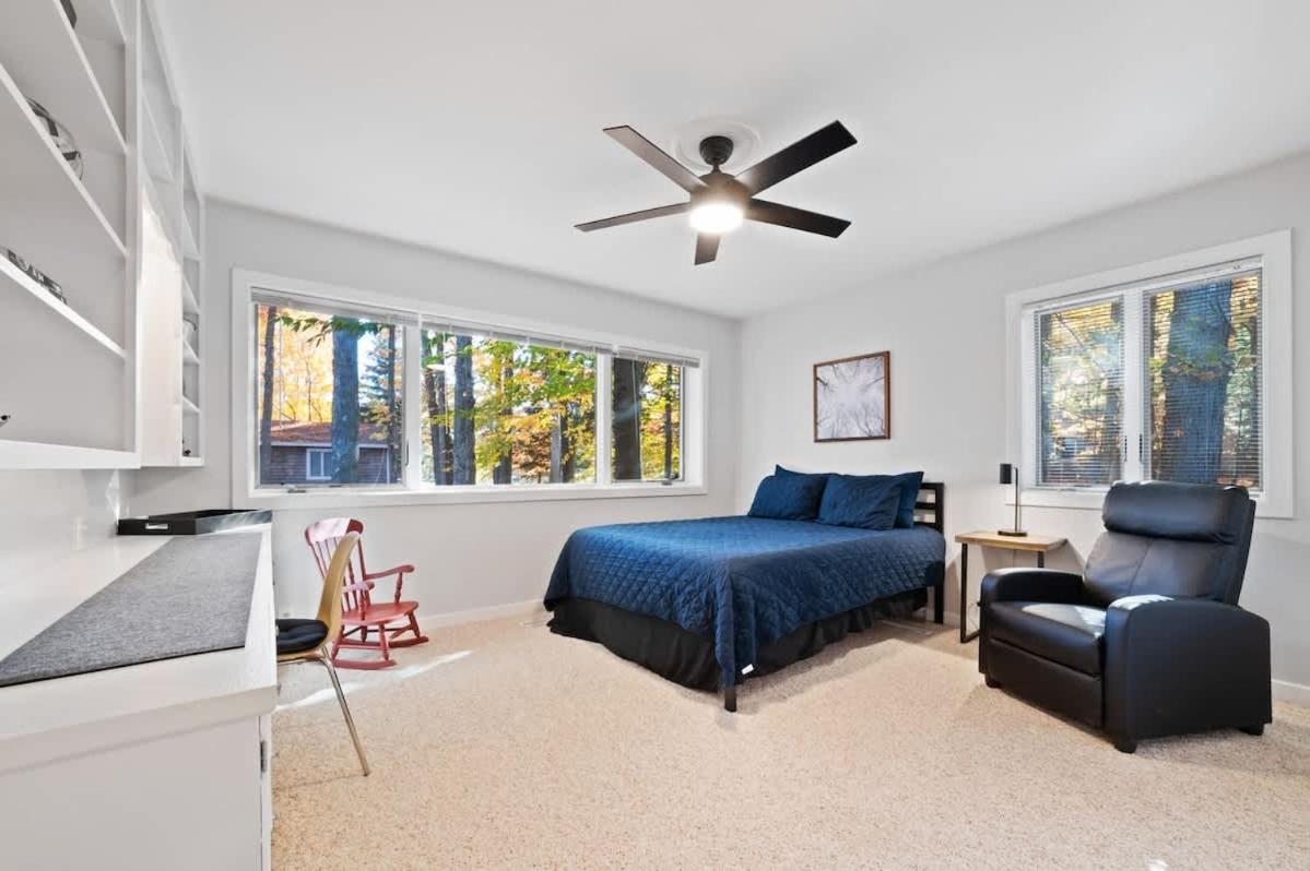 Three-Bedroom Villa photo 2