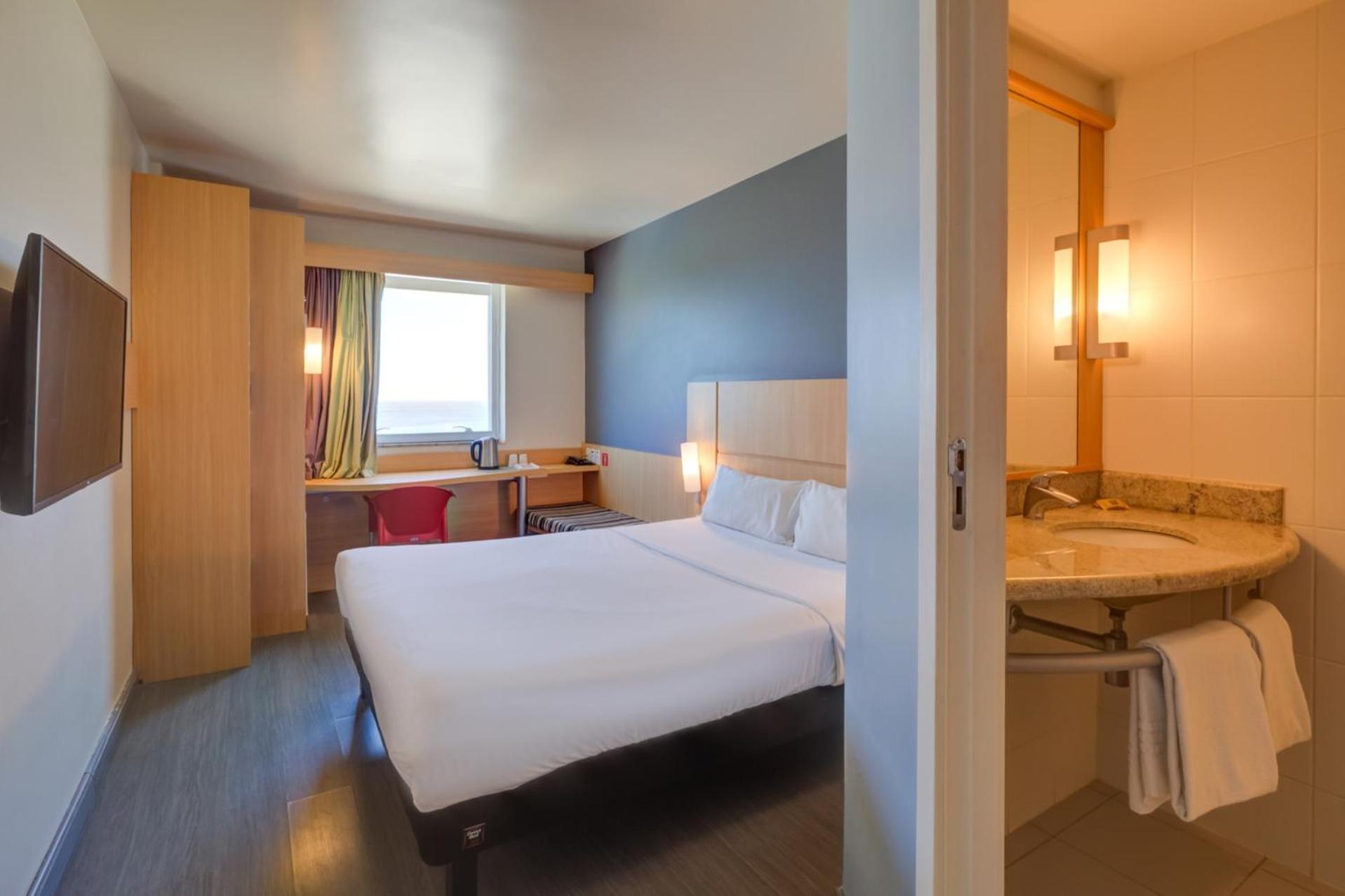 Standard Room with Double Bed and Sea View photo 2