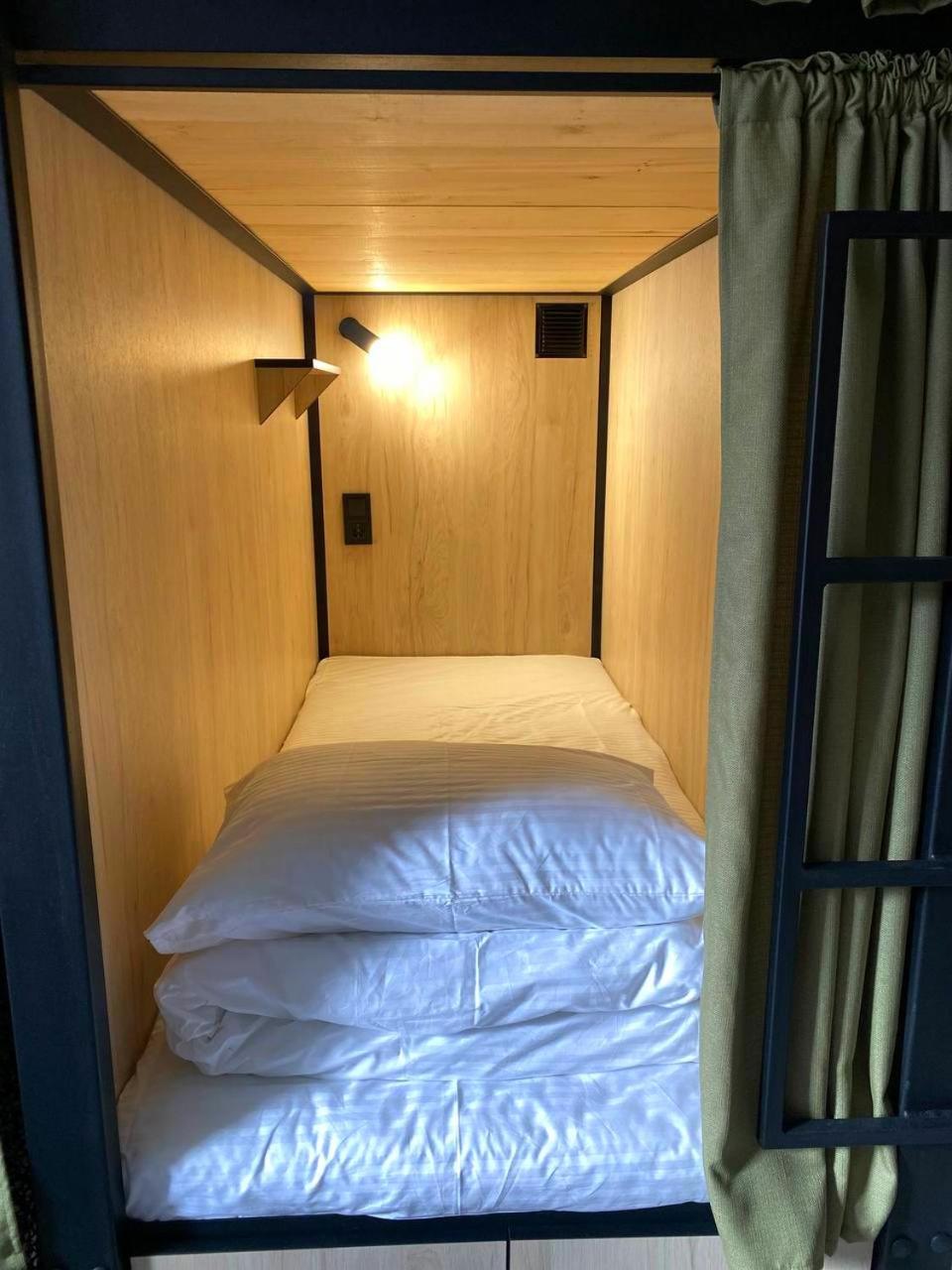Single Bed in Mixed Dormitory Room photo 3
