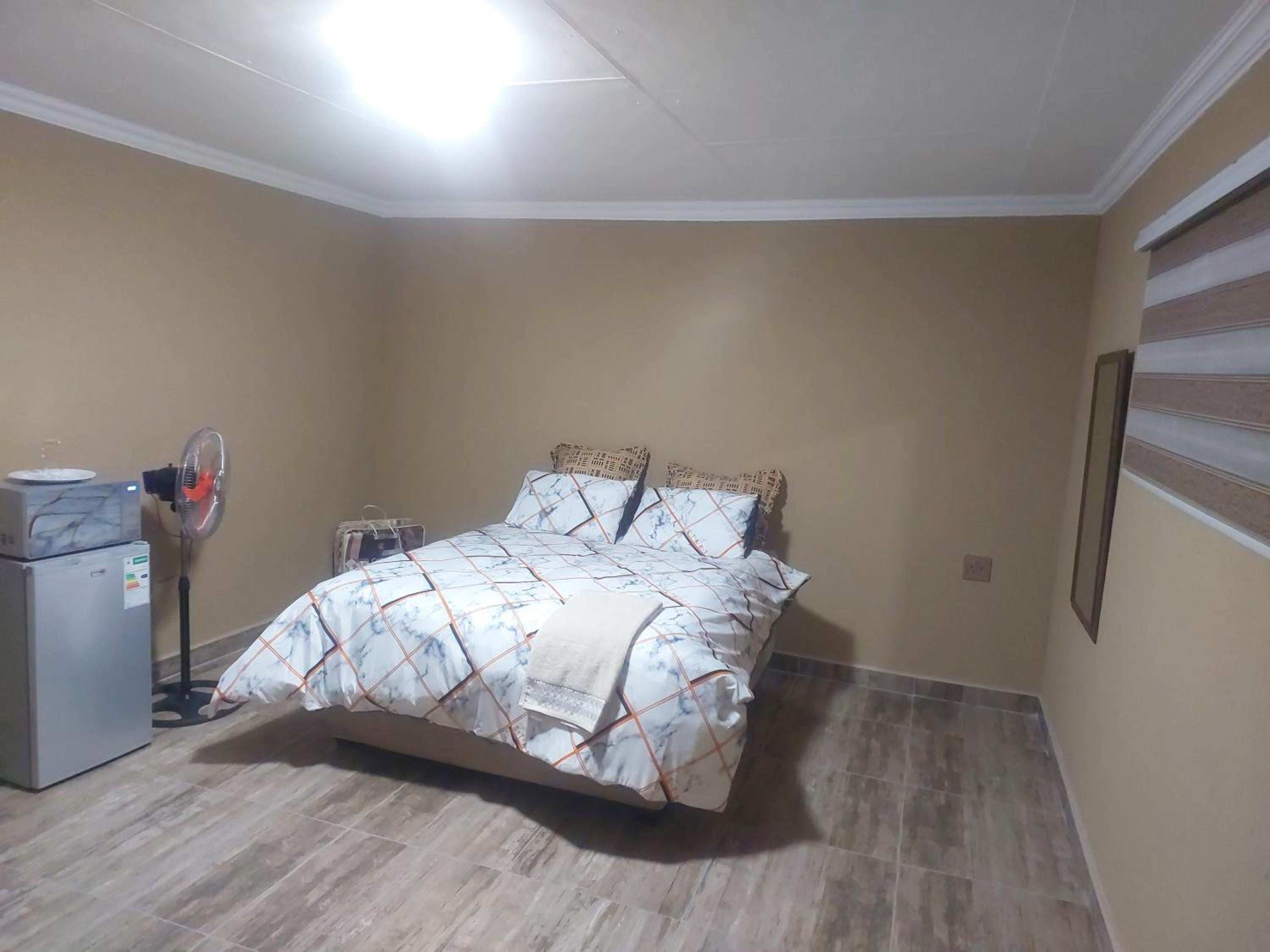 Standard Single Room With Shower photo 1