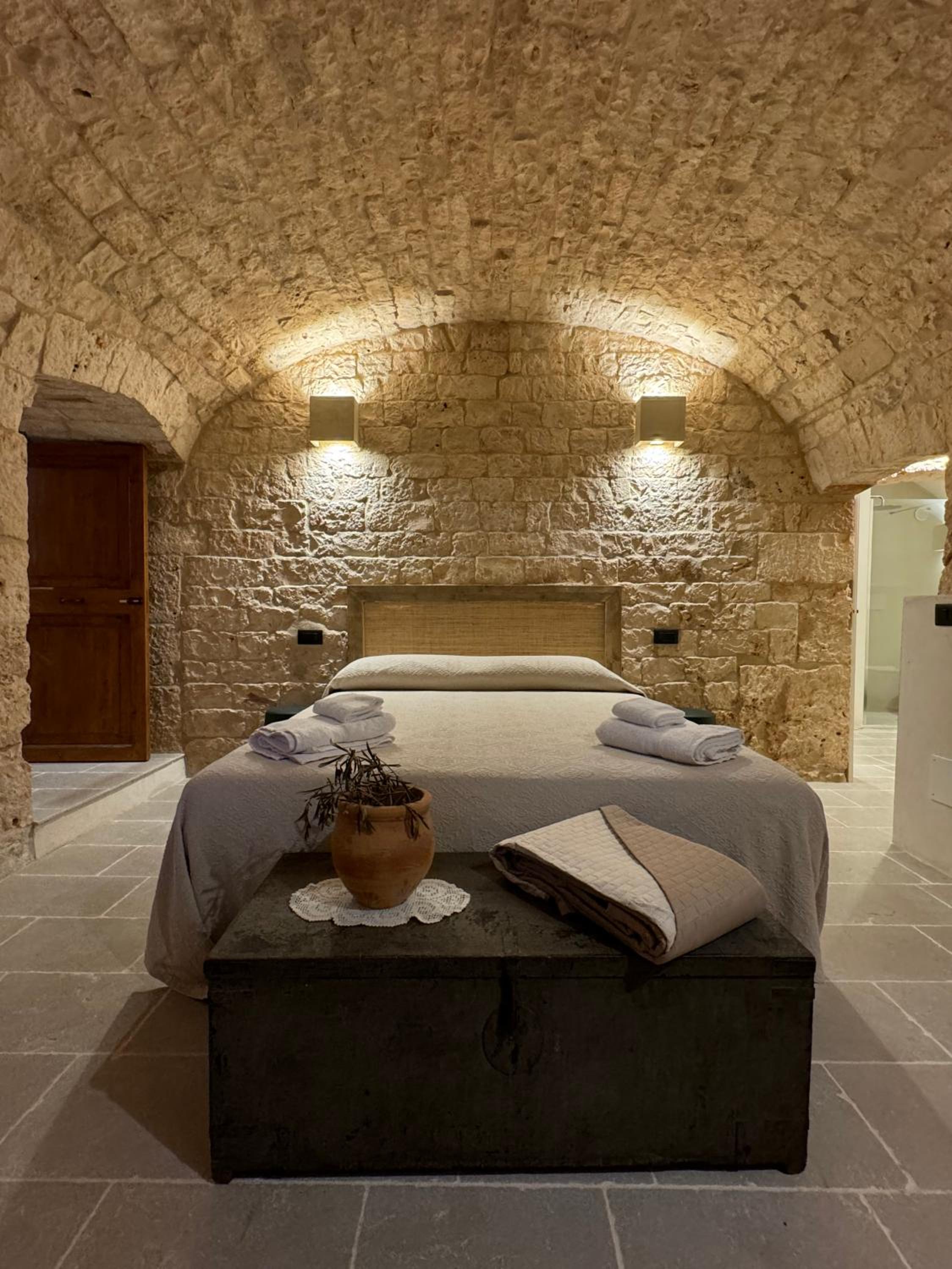 Quadruple Room with Private Bathroom