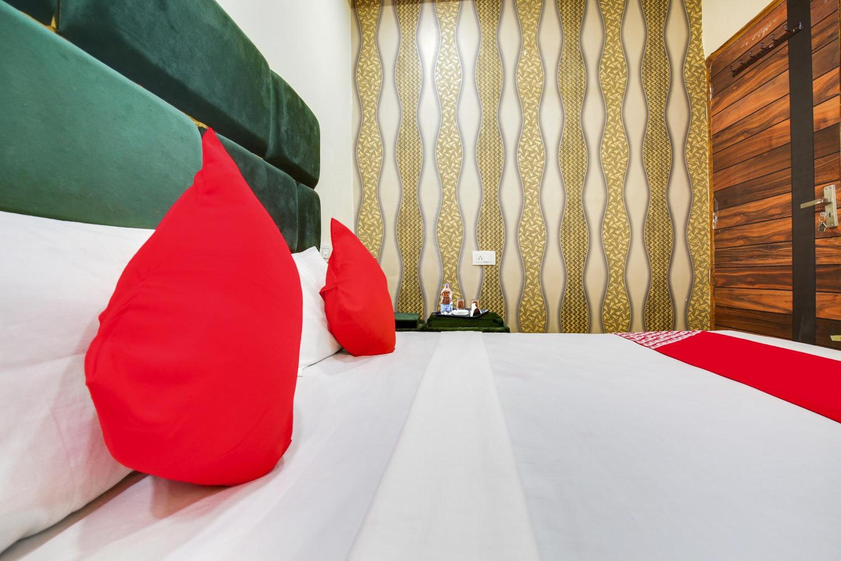 Classic Triple Room photo 1