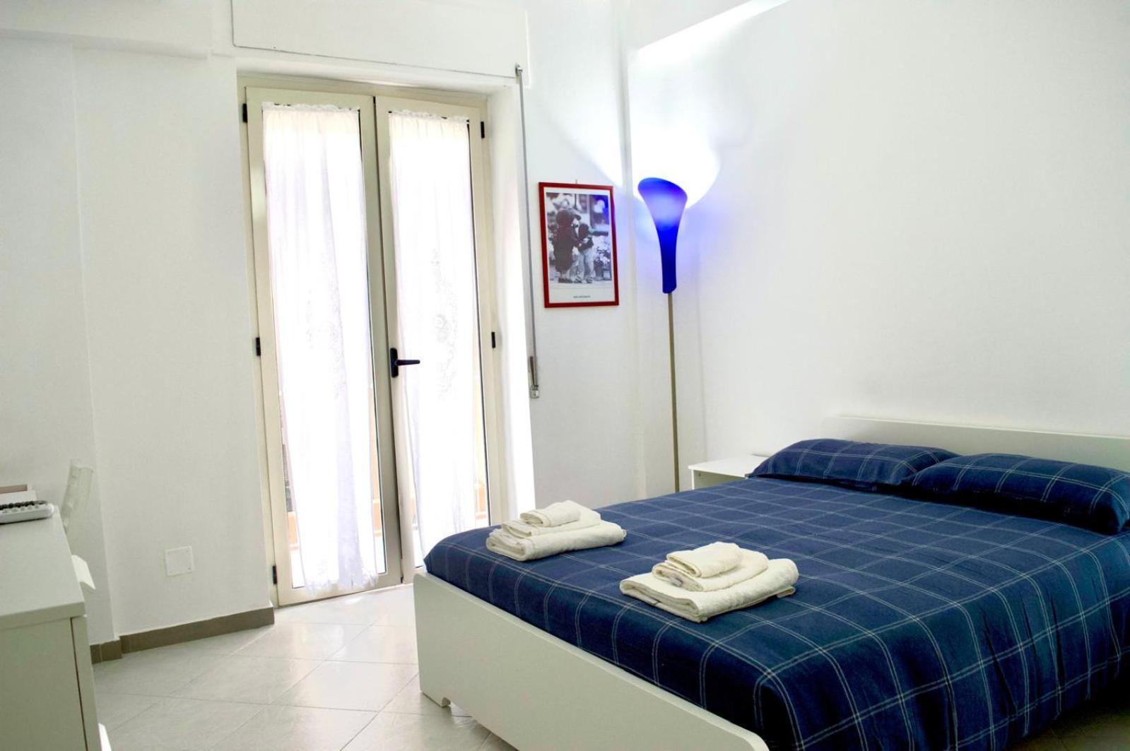 King Room with Balcony photo 1