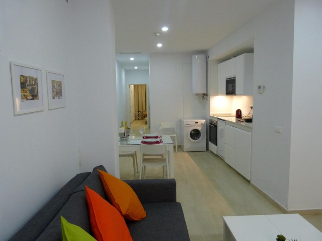 Apartment - Ground Floor - Photo 3