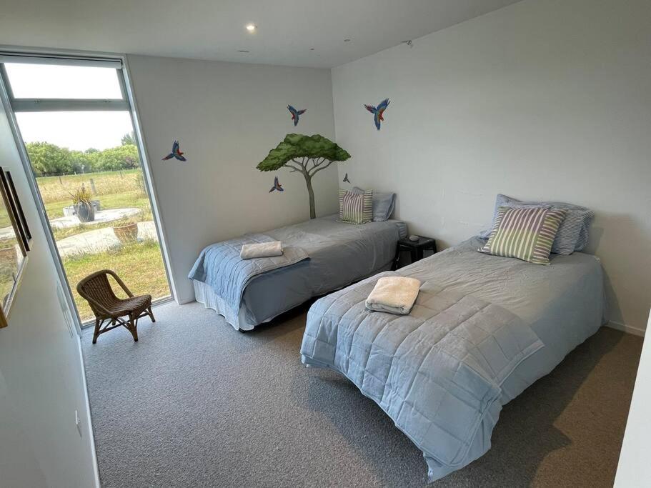 Four-Bedroom House photo 2