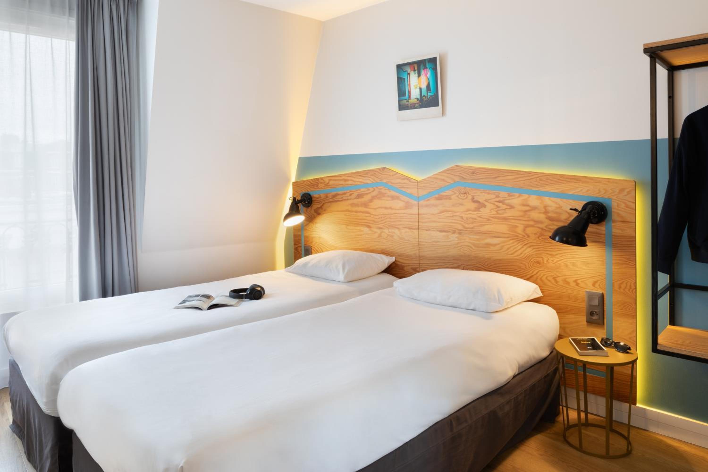 Standard Family Suite with Two Connecting Rooms photo 1