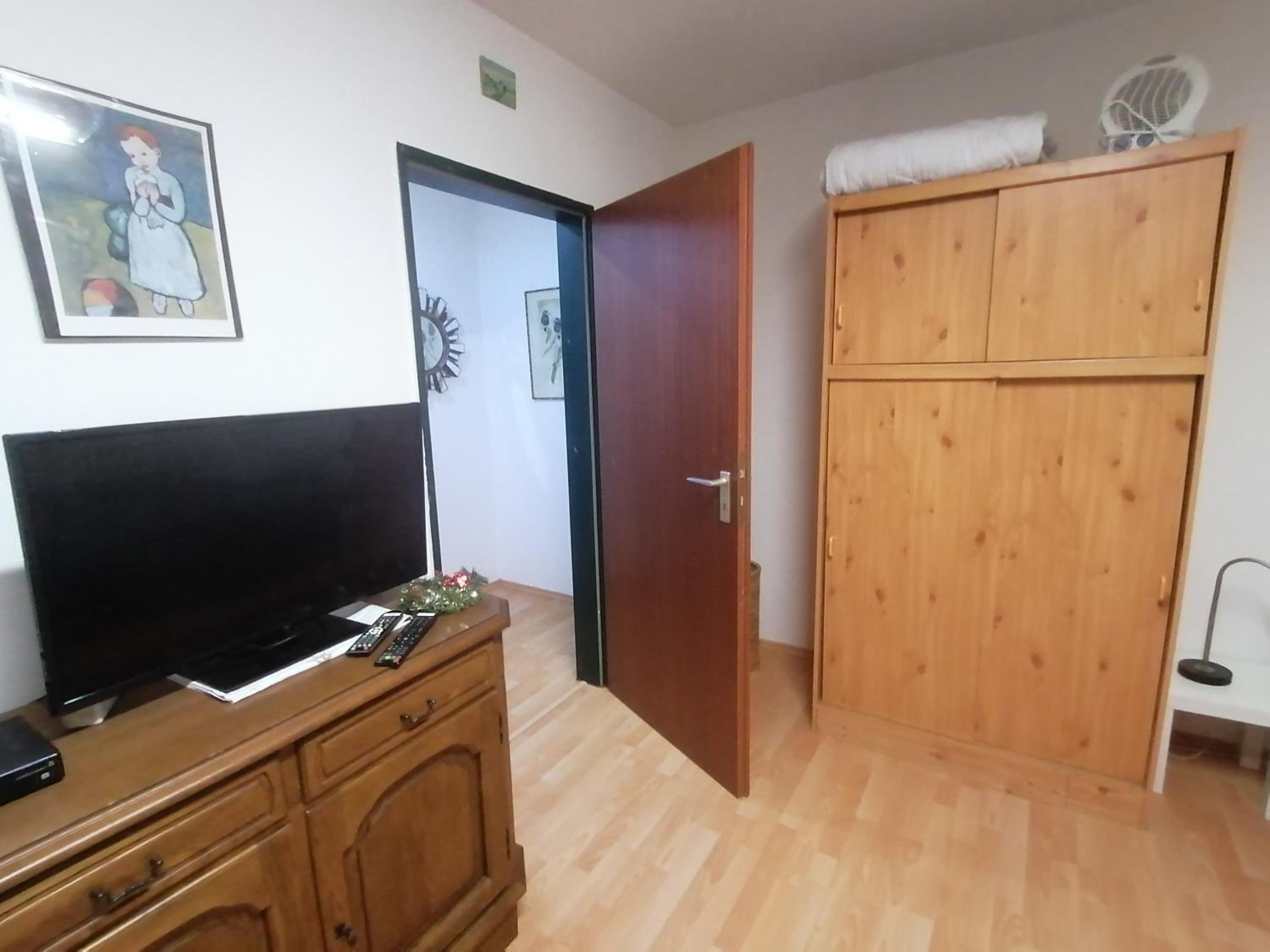 Apartment photo 3