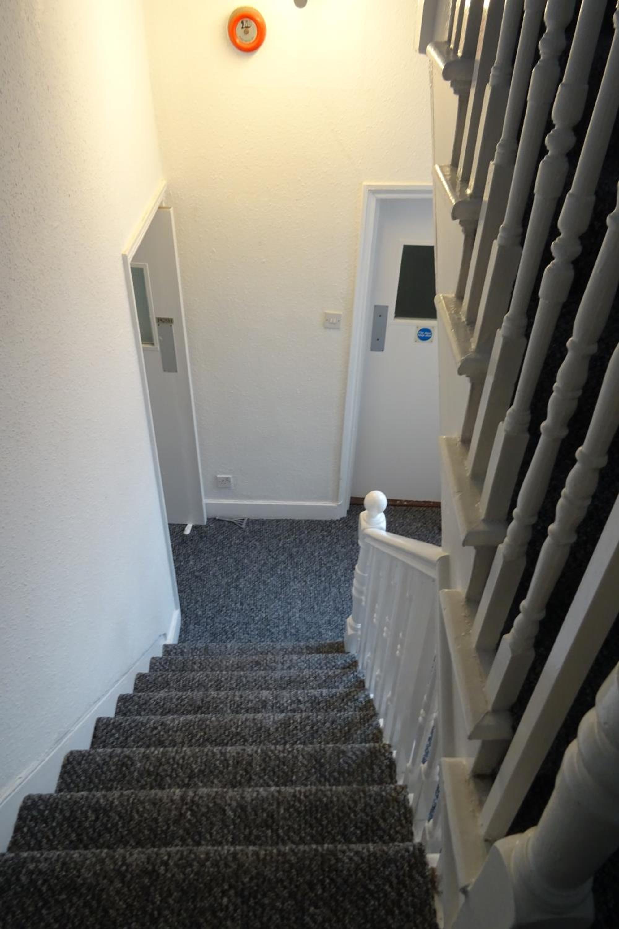 Triple Room with Private Bathroom photo 3