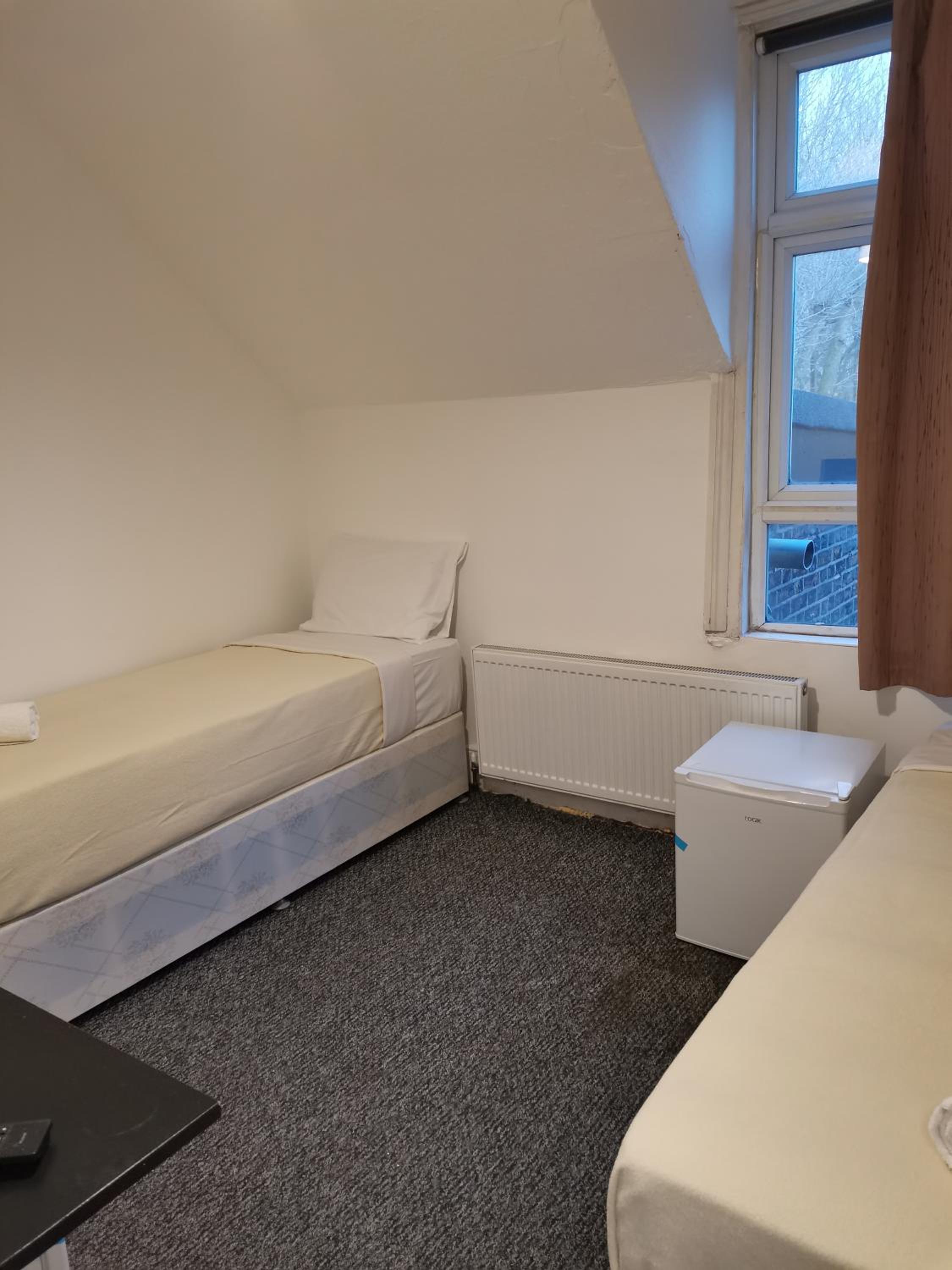 Triple Room with Private Bathroom photo 1