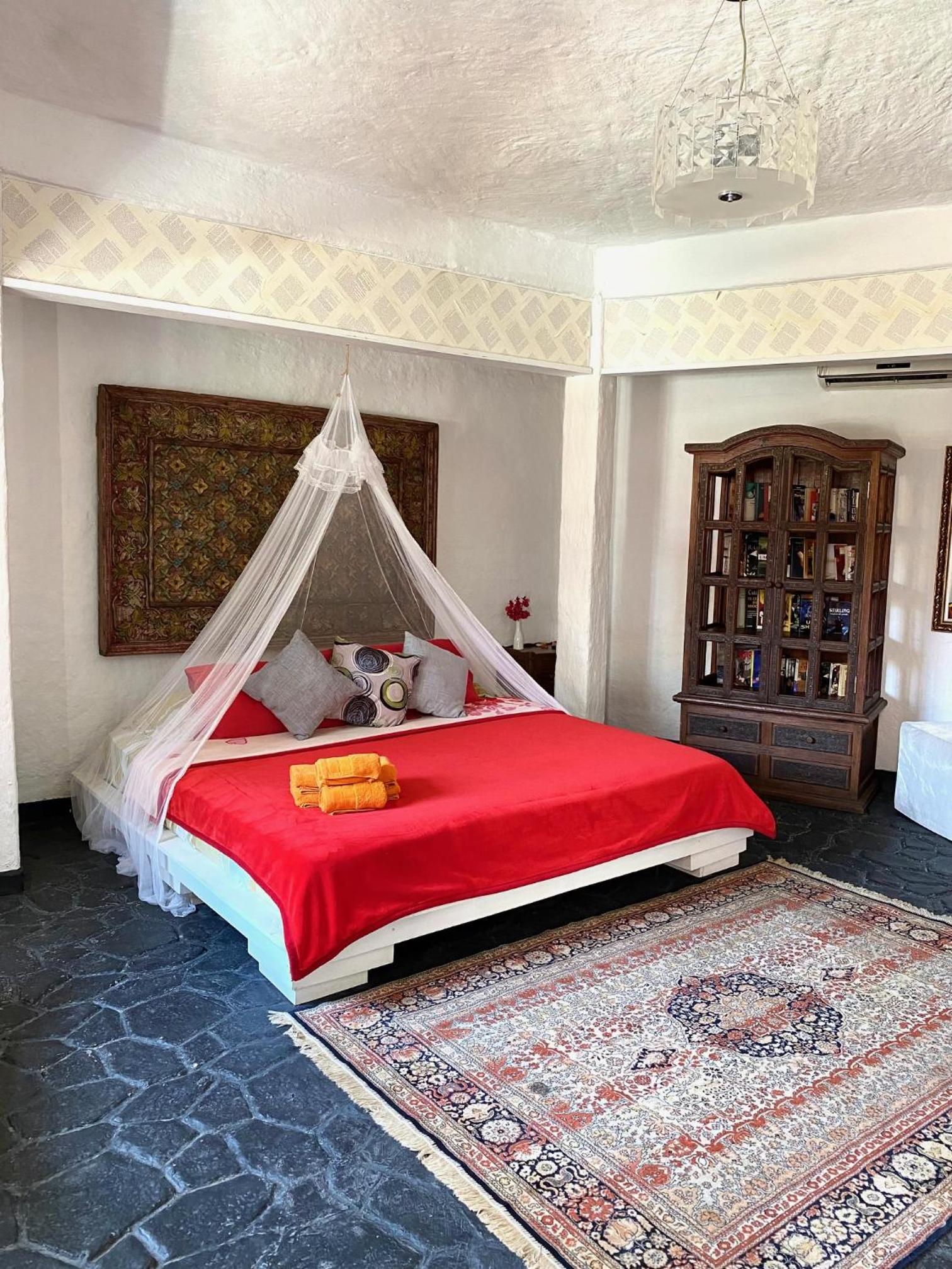 King Room with Pool View photo 1