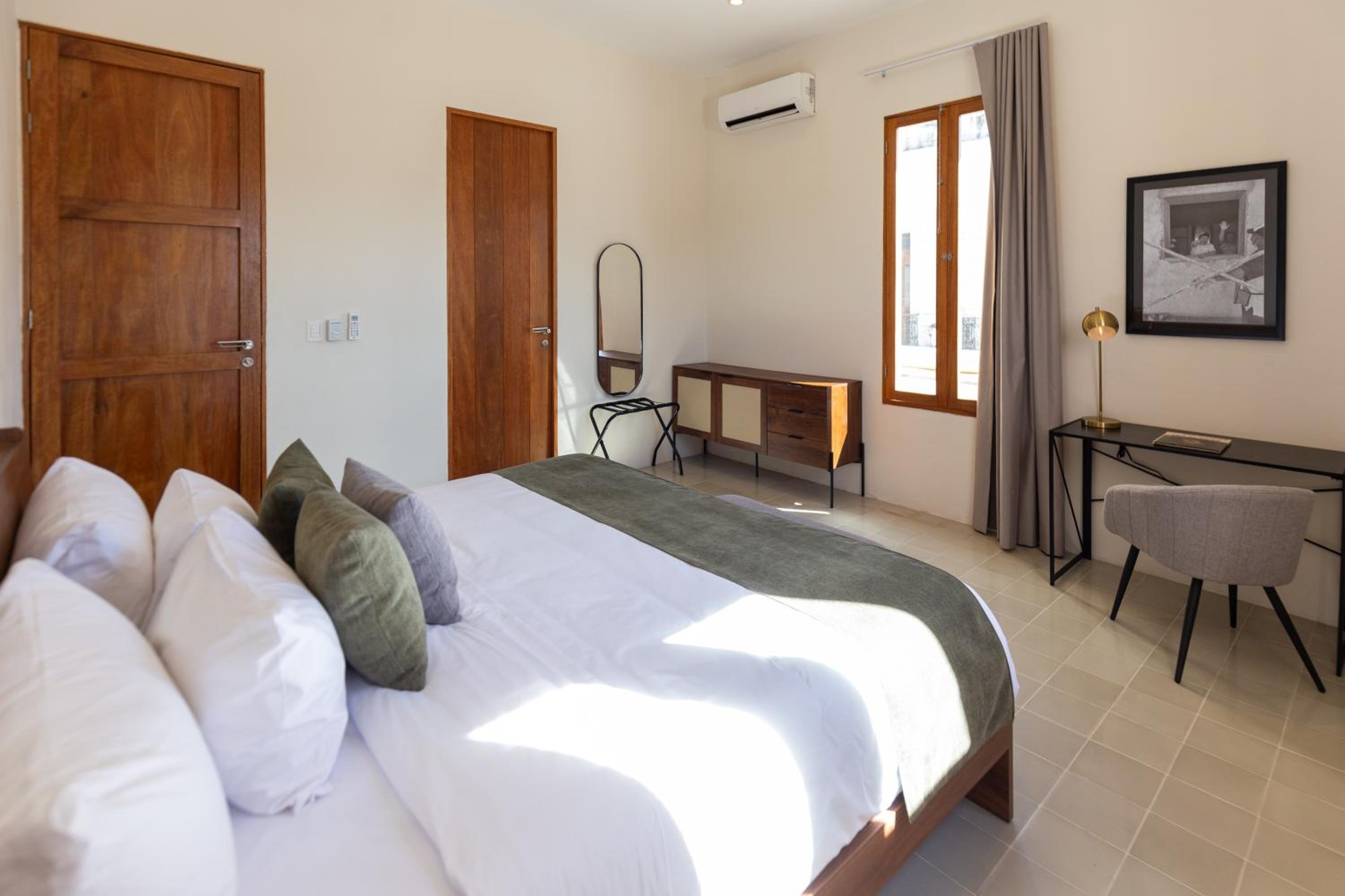 Two-Bedroom Deluxe Apartment