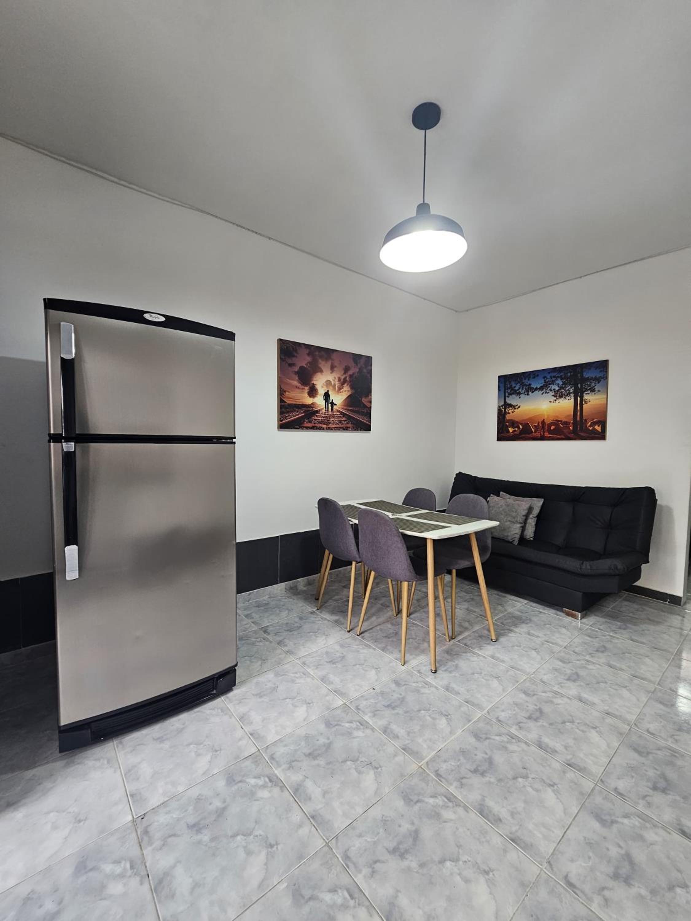 One-Bedroom Apartment photo 2