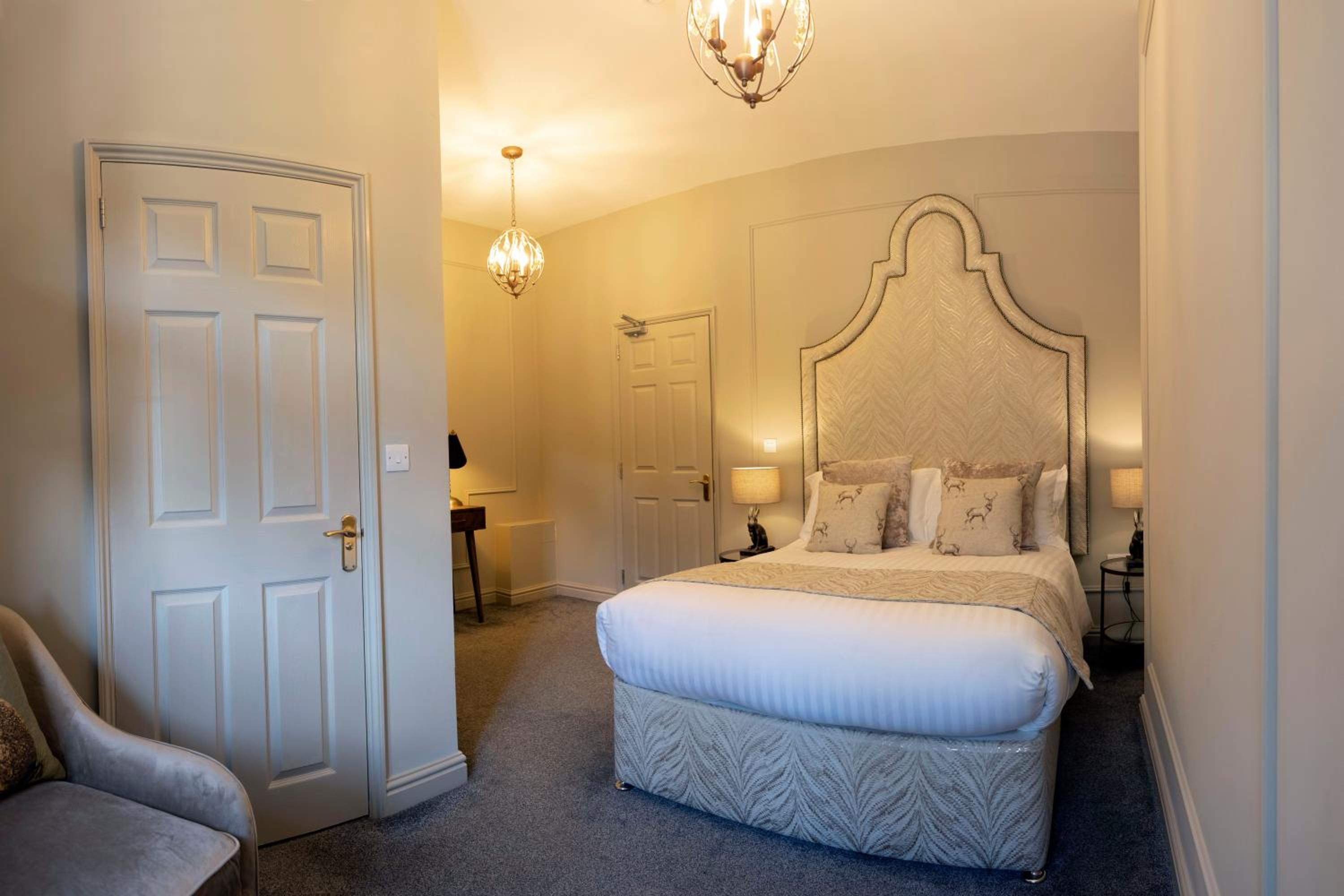 Standard Double Room - Pet Friendly - Photo 2