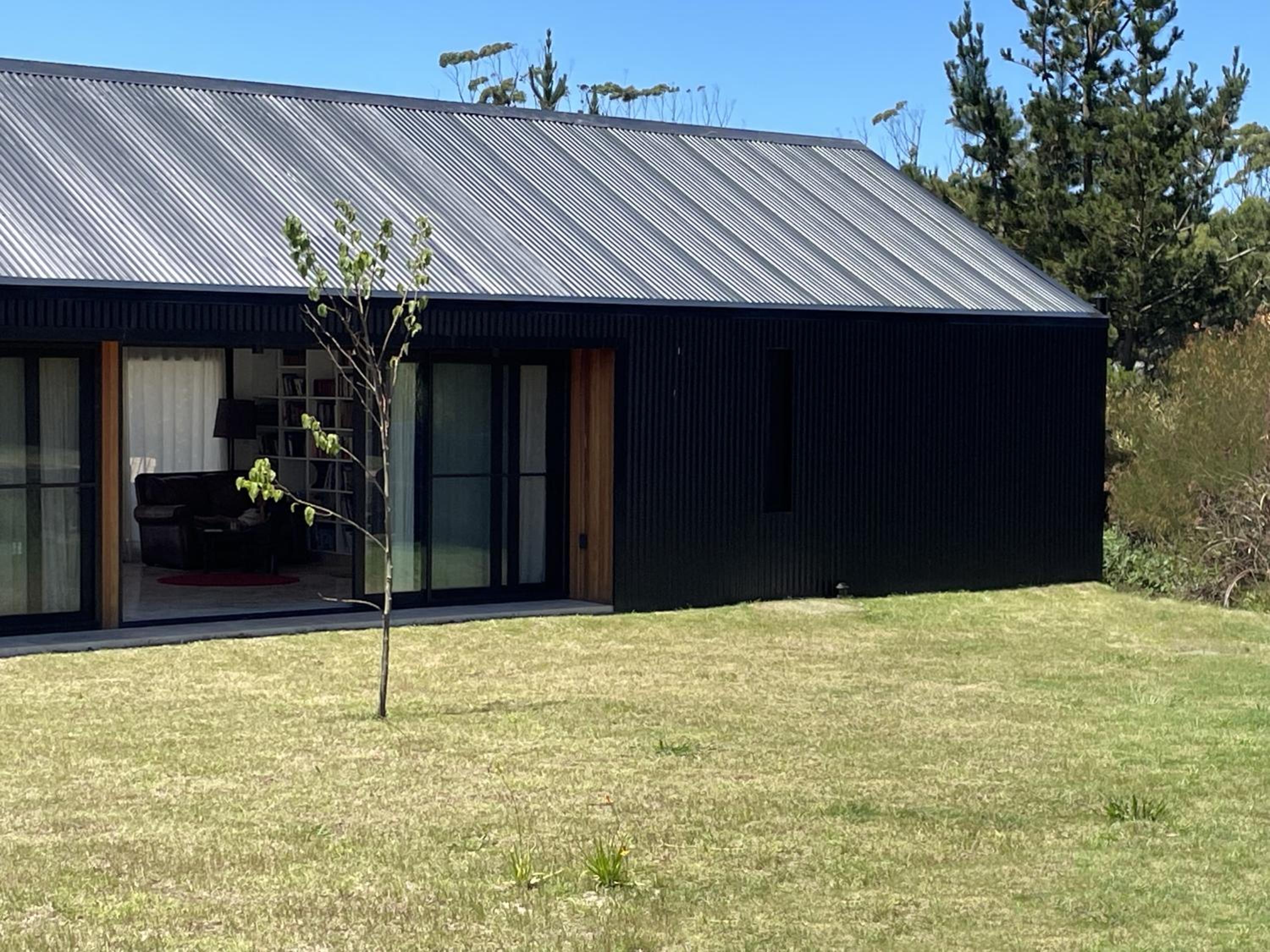 One-Bedroom House photo 3