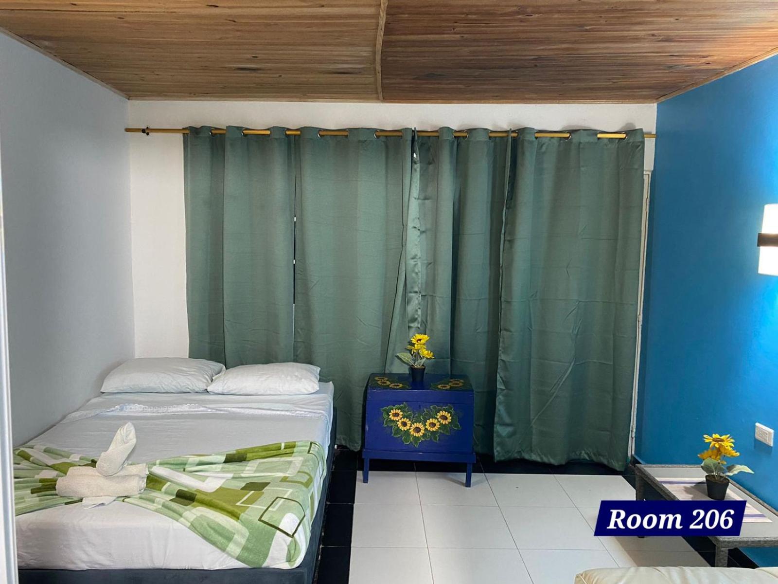Large Double Room photo 2