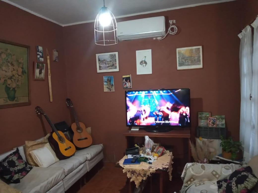 One-Bedroom House photo 3