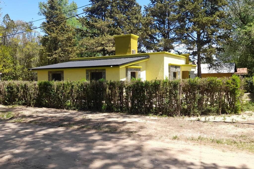 Three-Bedroom House photo 2