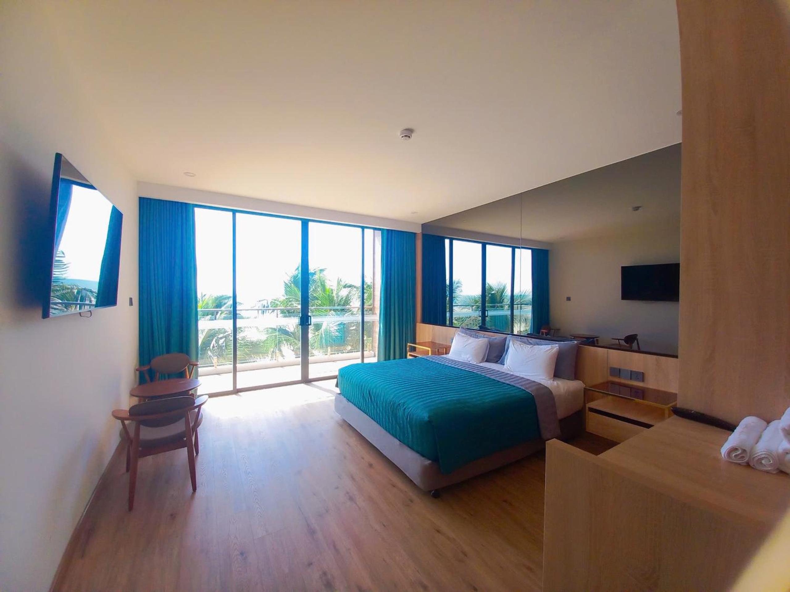 Villa with Sea View photo 2