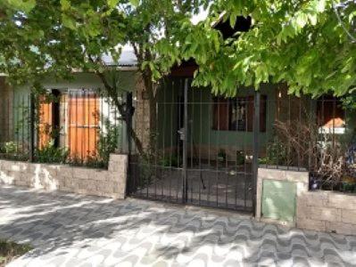 Three-Bedroom House photo 2
