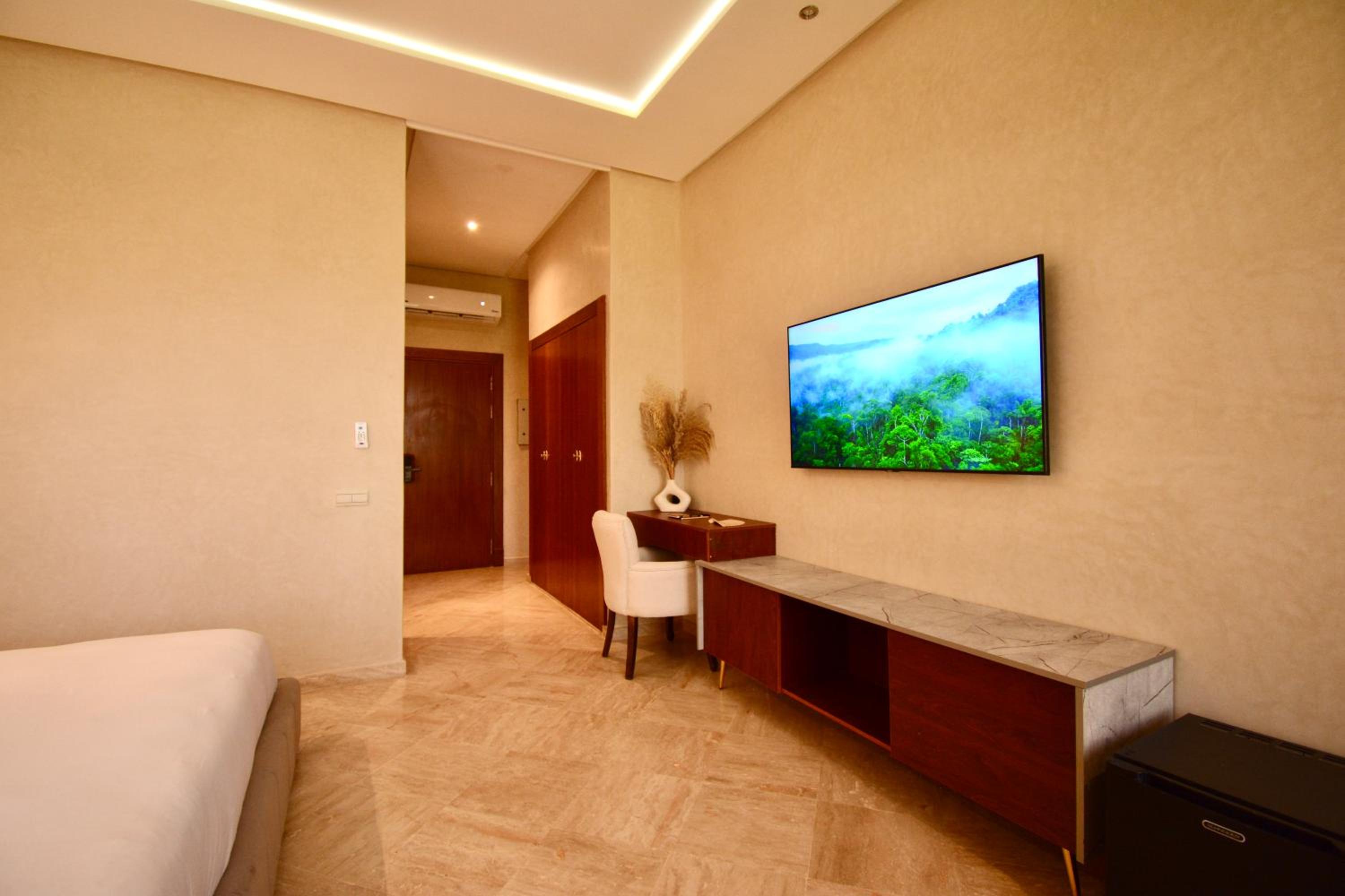 King Room with Pool View
