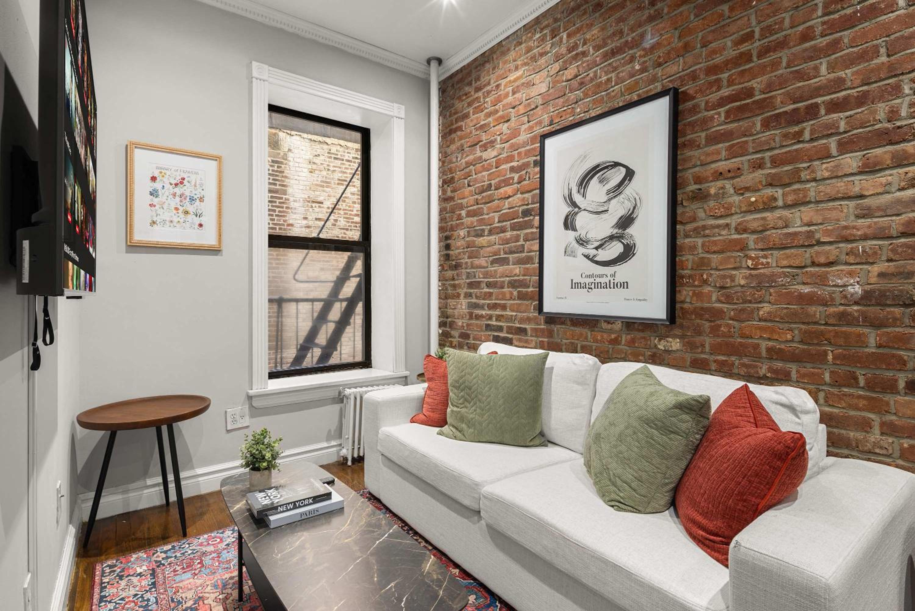 Apartment photo 1