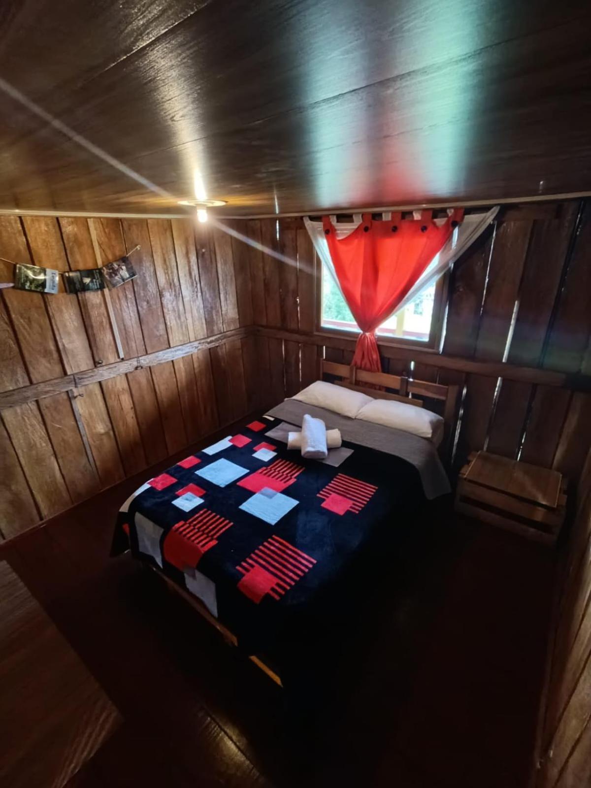 Standard Double Room with Shared Bathroom photo 2