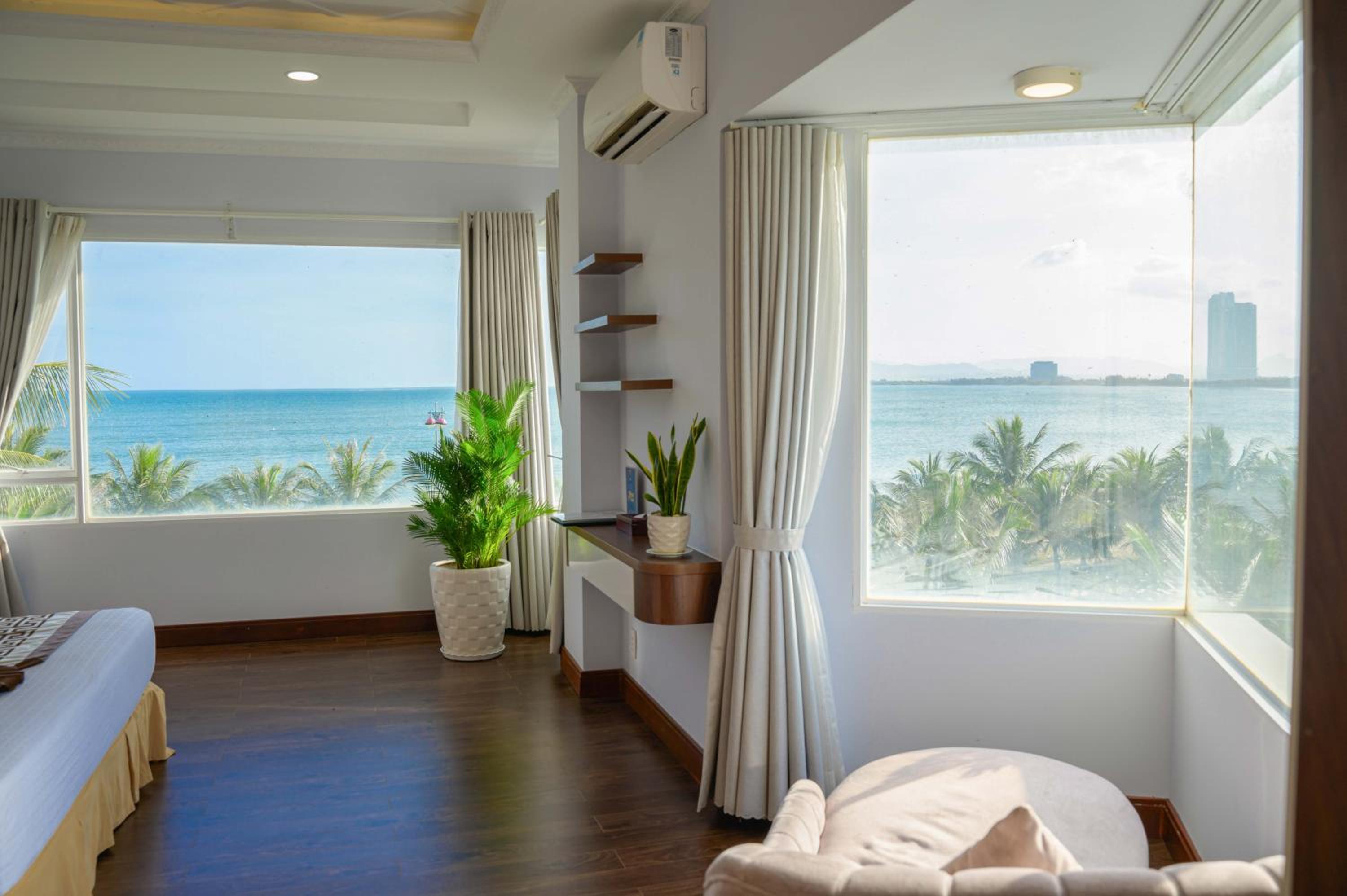 Executive Suite with Sea View photo 3