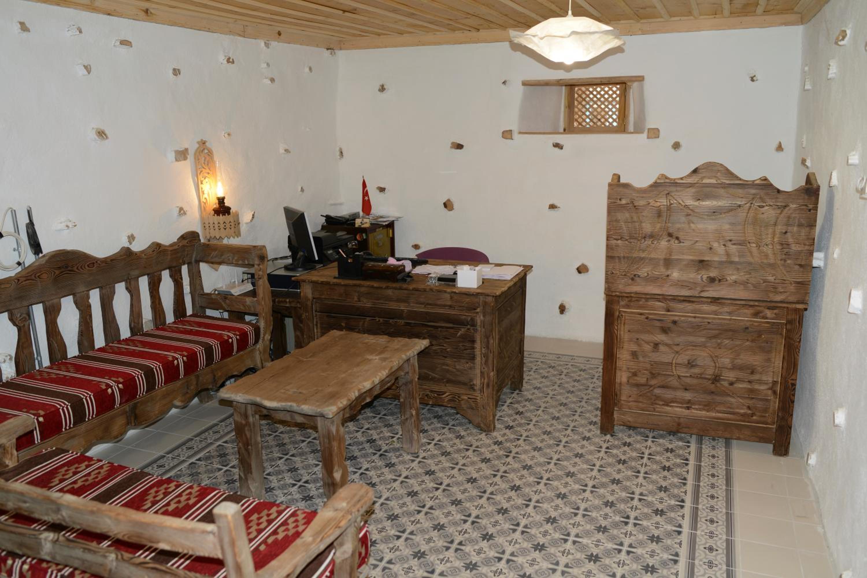 Standard Double Room With Shared Bathroom