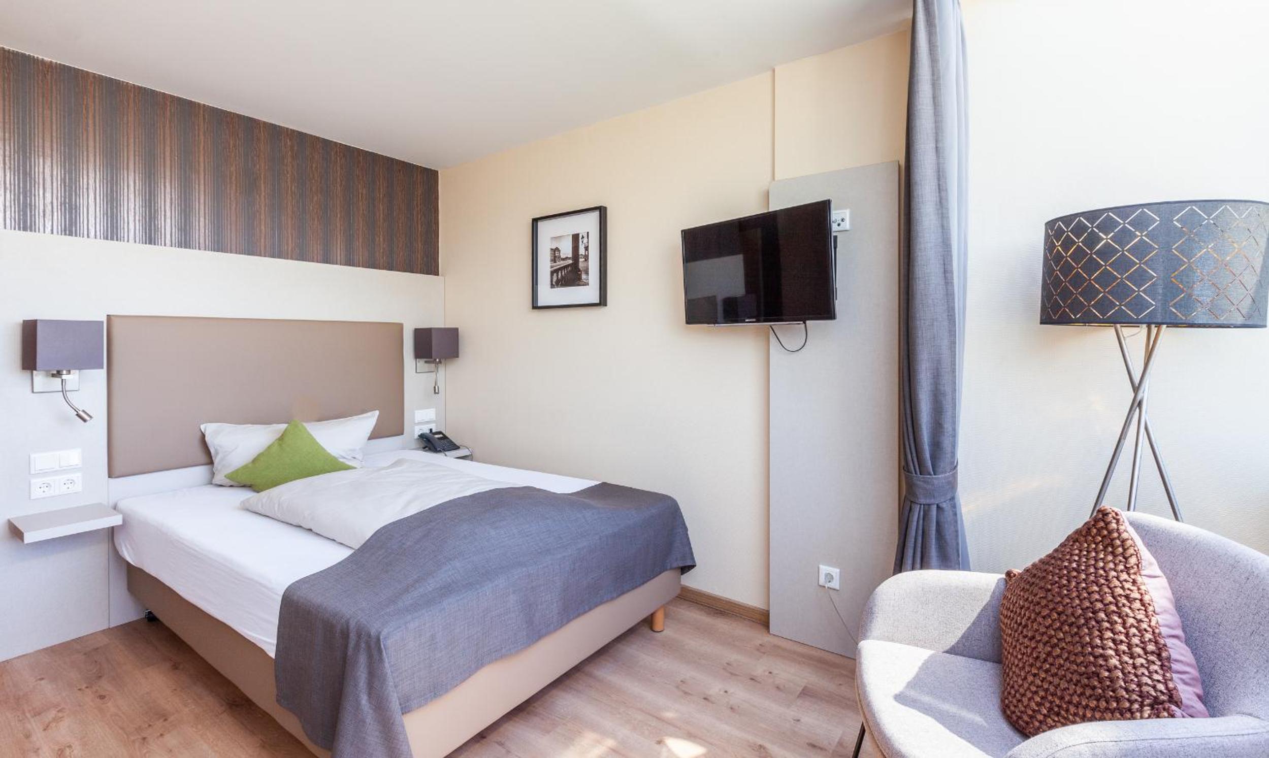 Superior Single Room