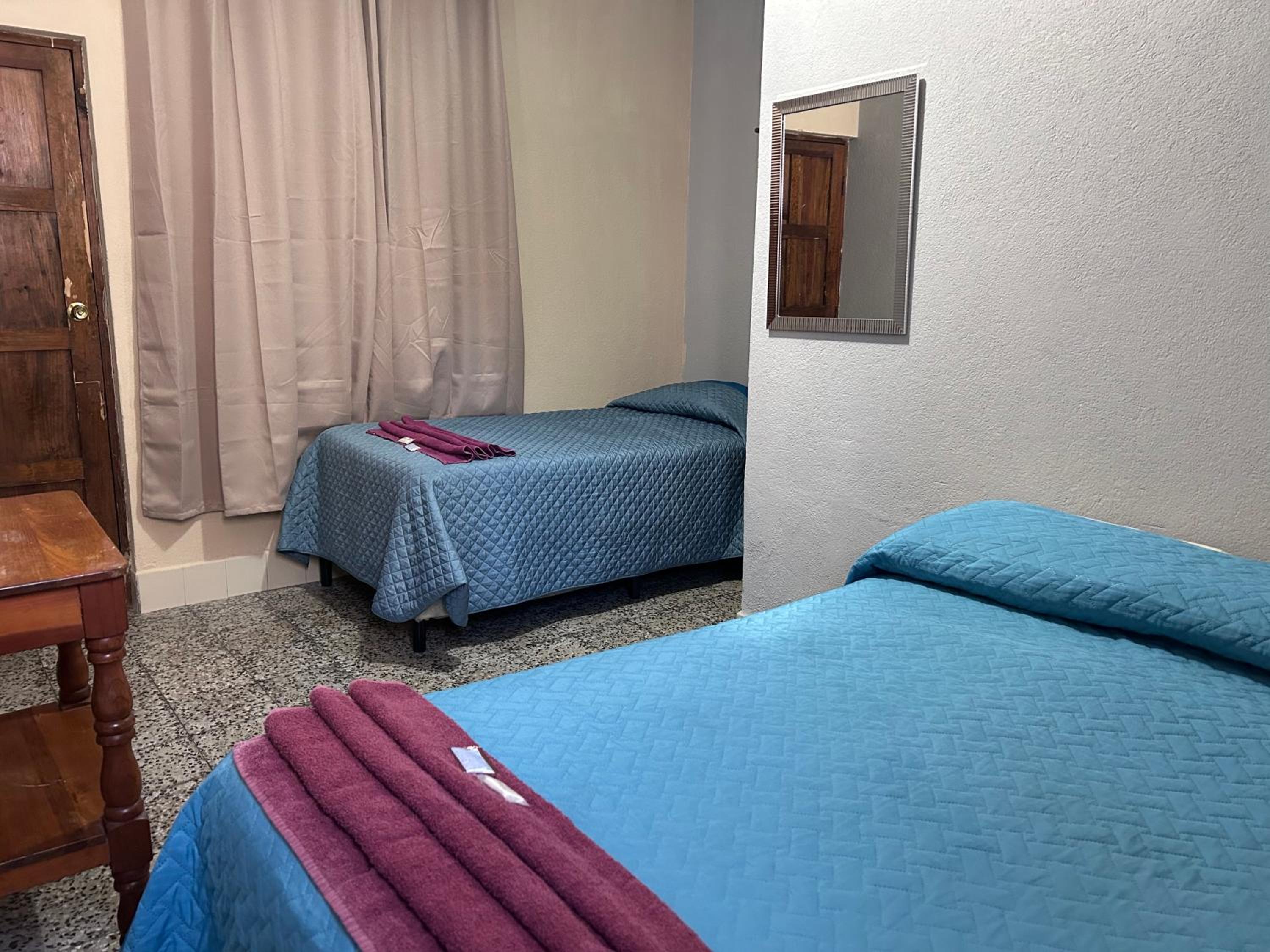 Triple Room with Private Bathroom photo 1