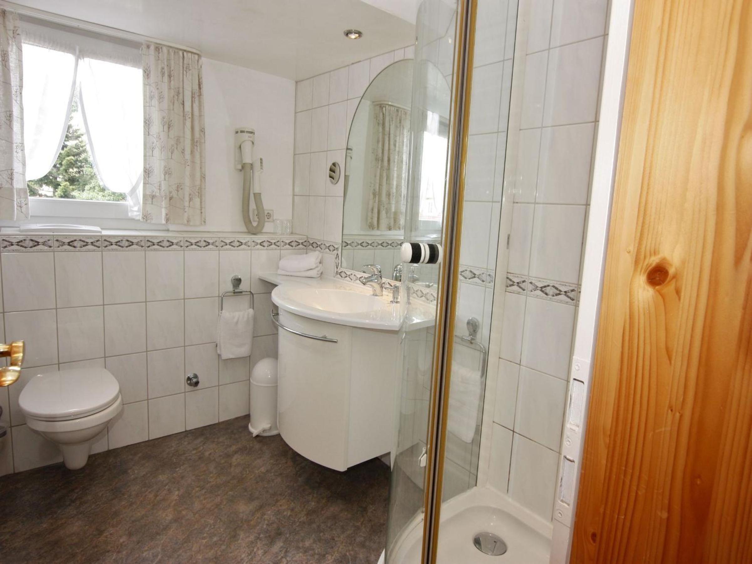 Double Room with Balcony photo 3