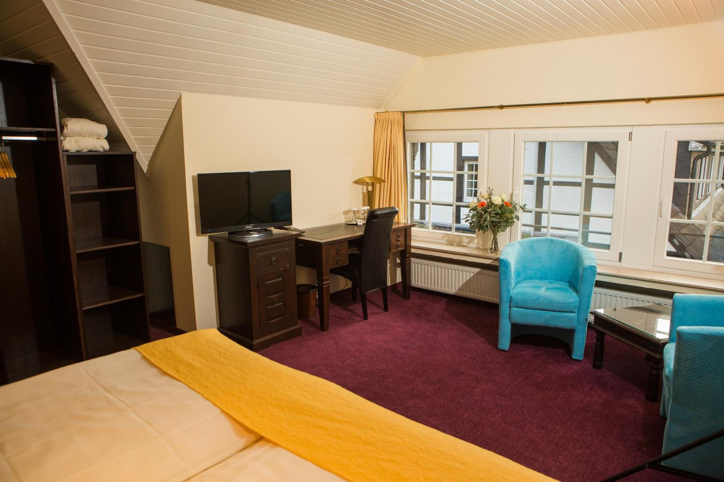 Double Room - Photo 4
