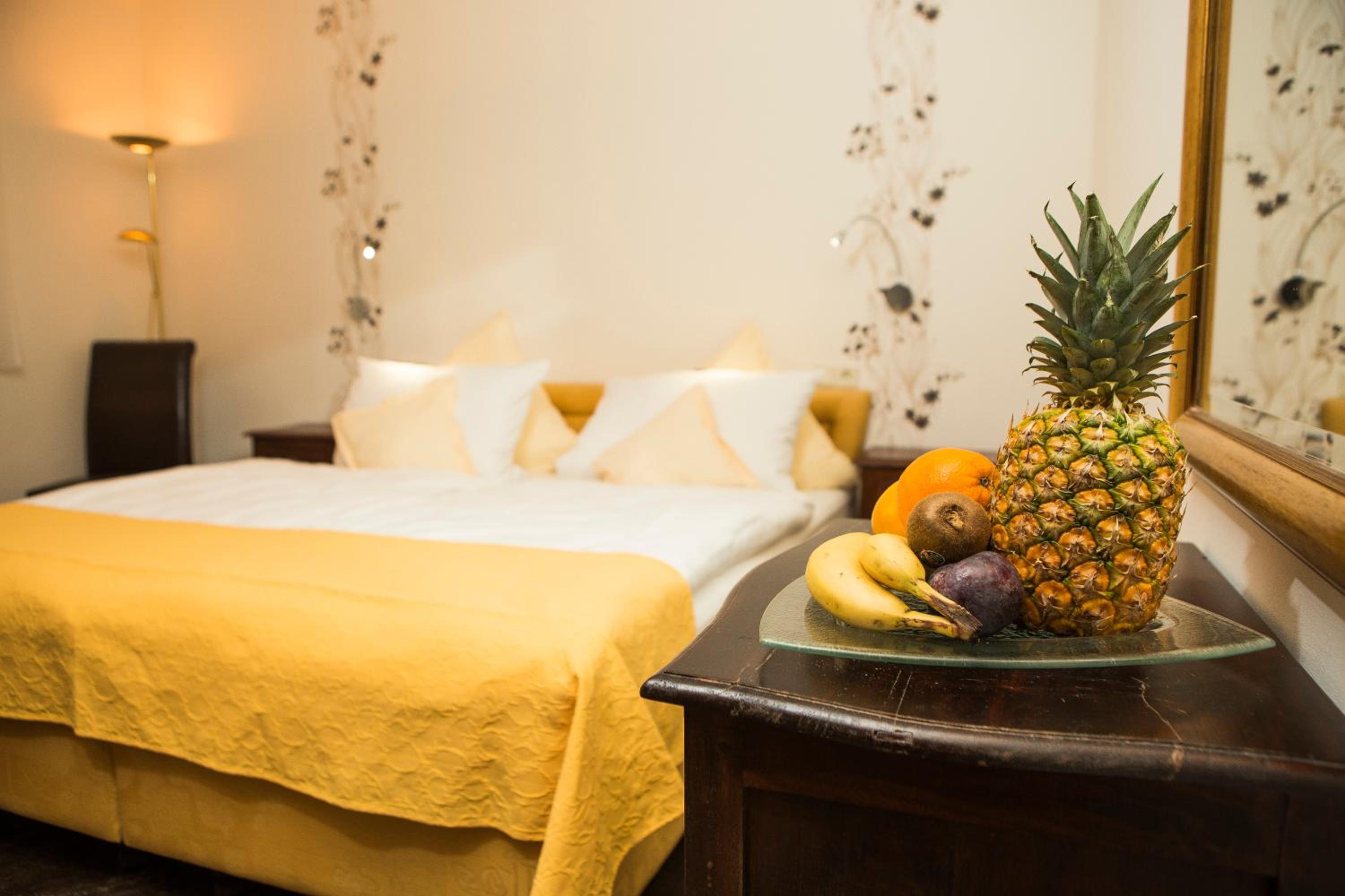 Double Room - Photo 2